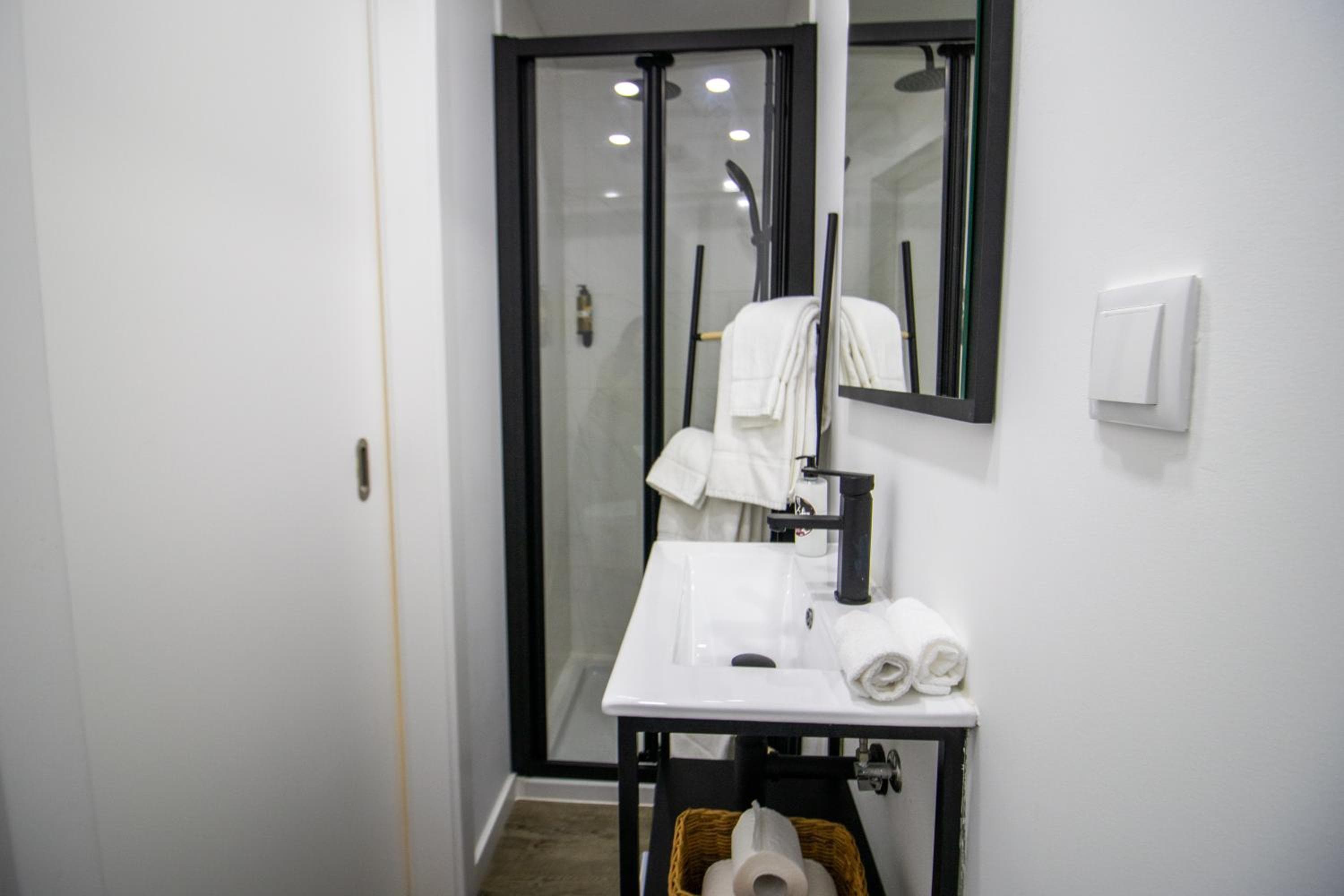 Loios Studios and Apartments, Lisbon, photo 6