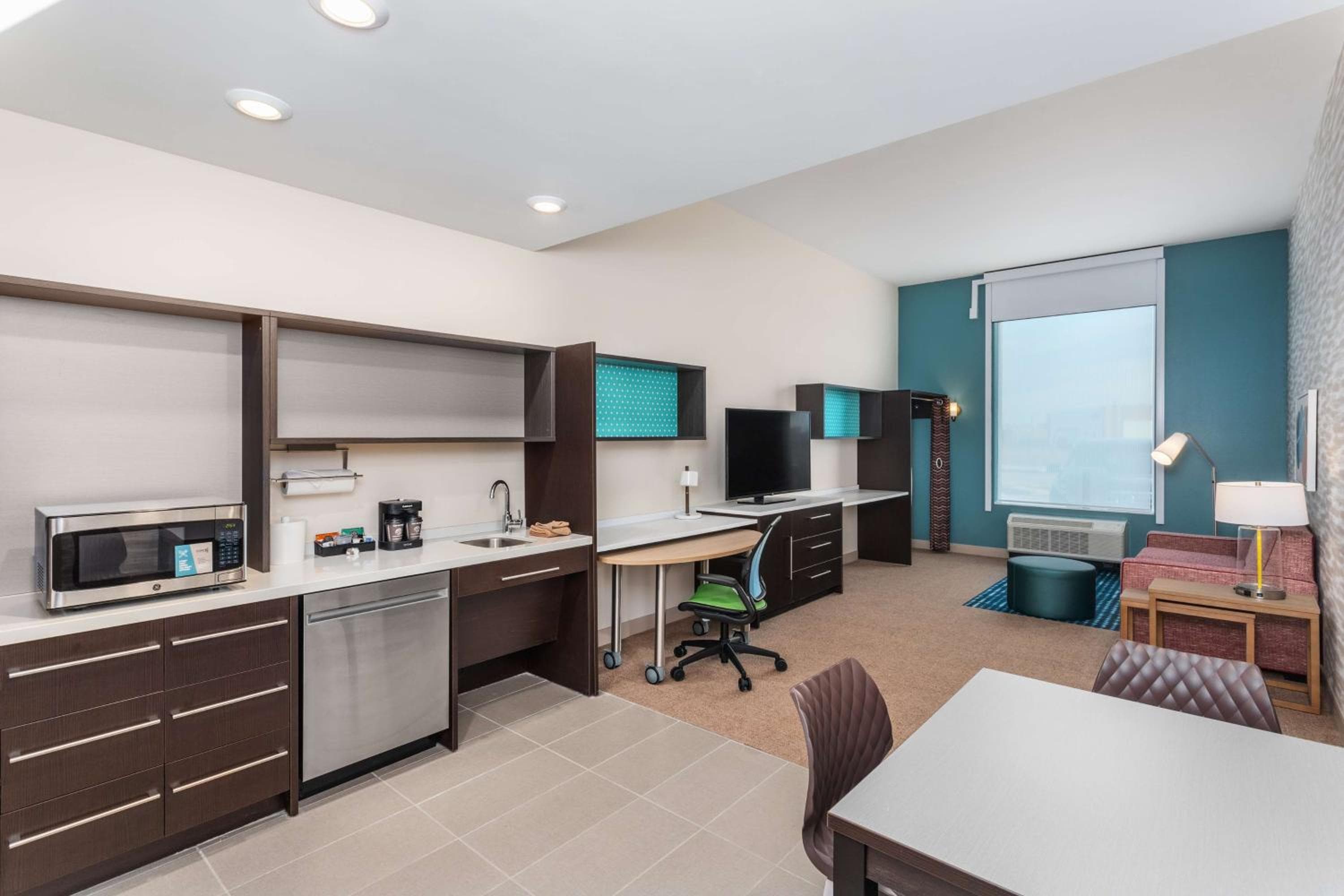 Home2 Suites By Hilton Cedar Rapids Westdale, Cedar Rapids, photo 2