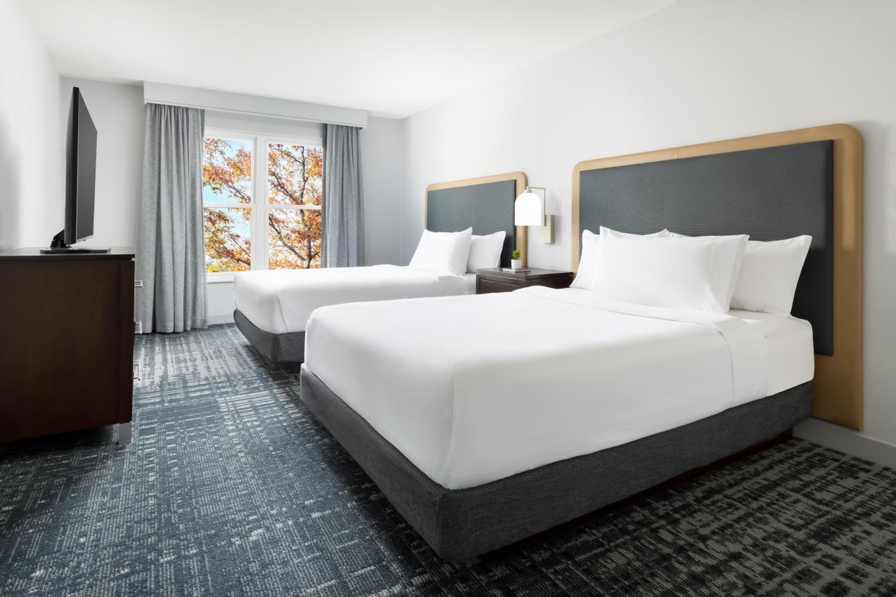 Homewood Suites by Hilton Manchester/Airport, Manchester, photo 2