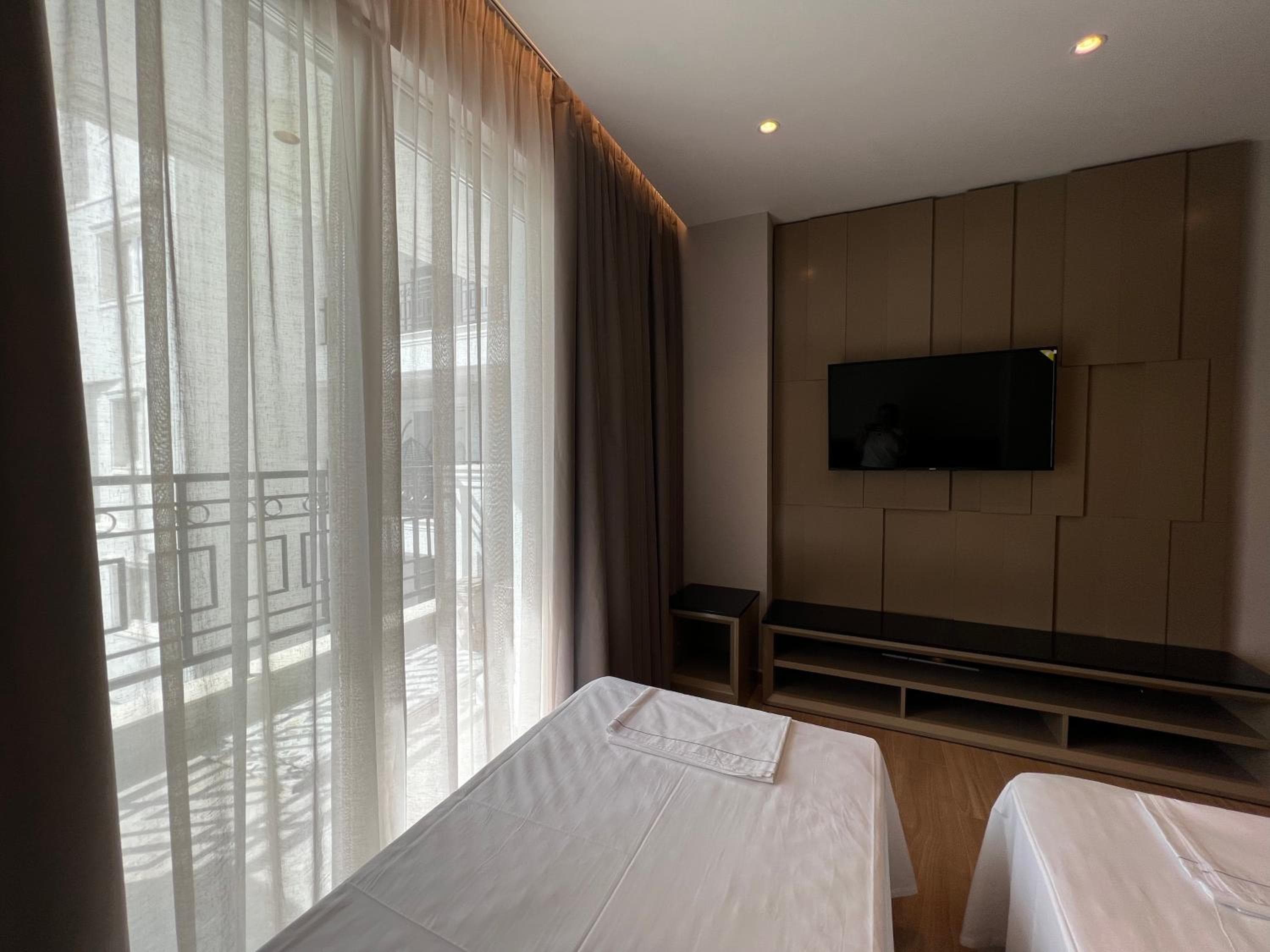 Coastline Luxury Apart Hotel, Golem, photo 5