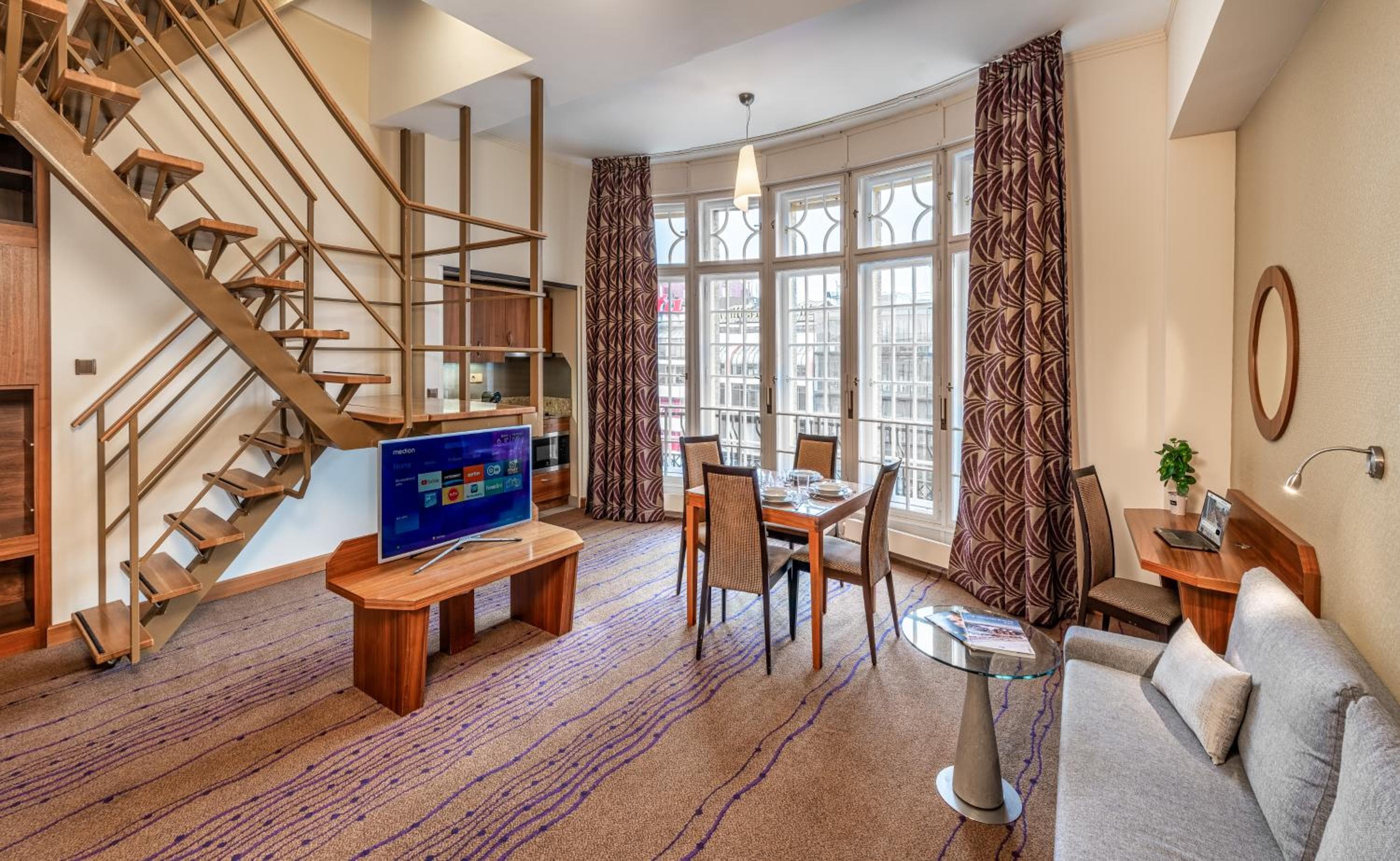Crown Palace Apartments by Adrez, Prague, photo 3