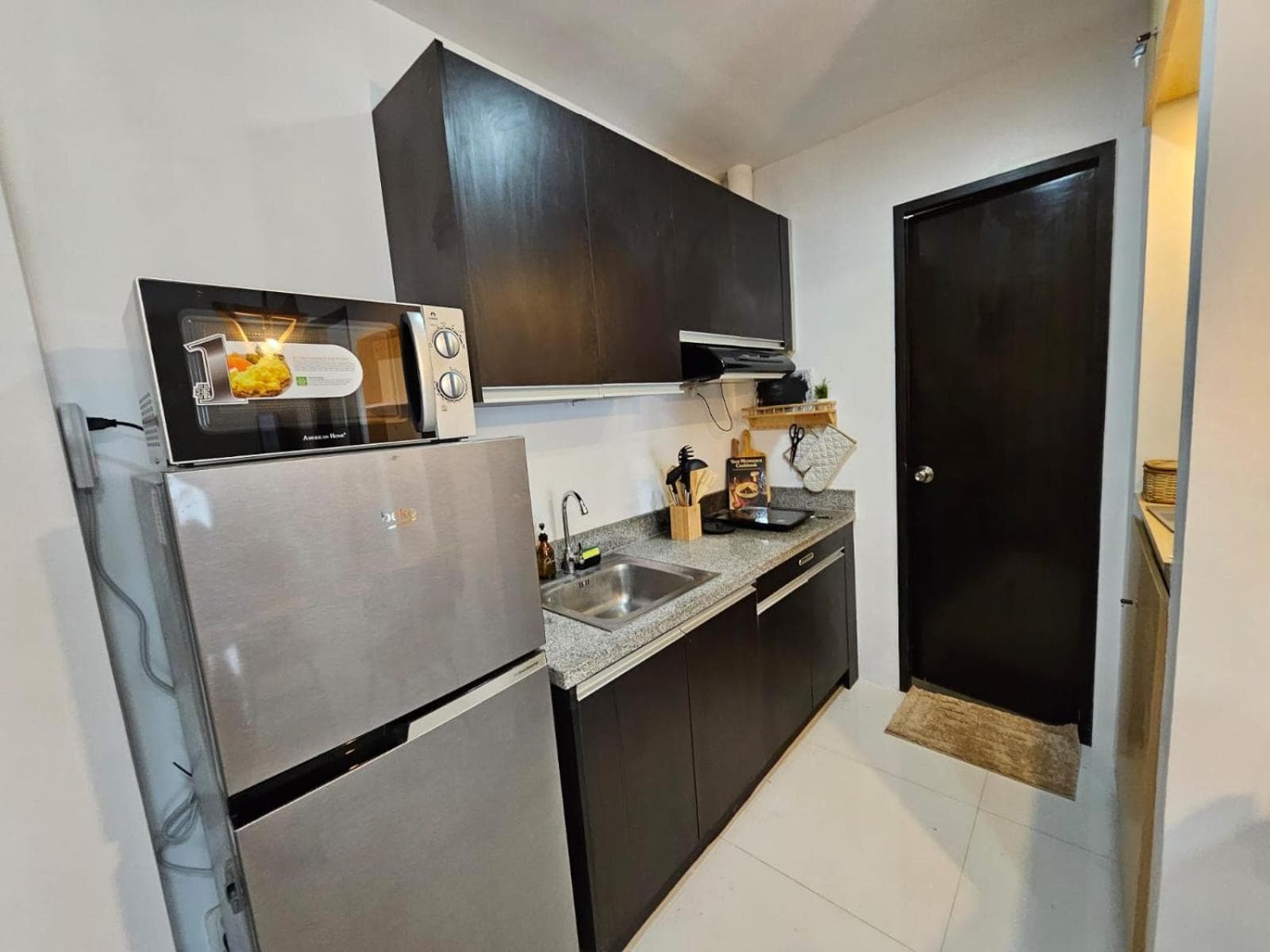 One-Bedroom and Studio Apartment near SM City , IT Park and Ayala Mall - NO PARKING at Bamboo Bay Community, Mandaue City, photo 5