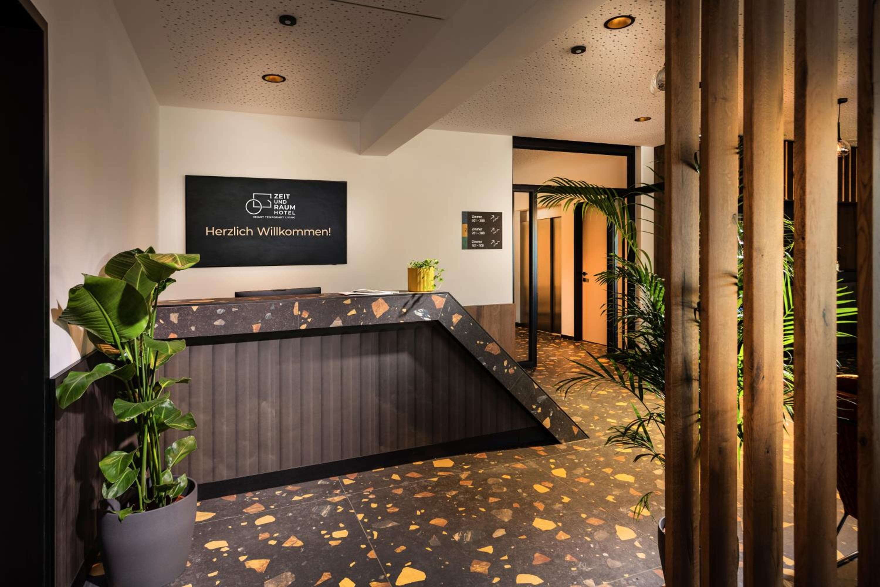 Zeit und Raum Hotel - Self Check-In, Eggelsberg, photo 2