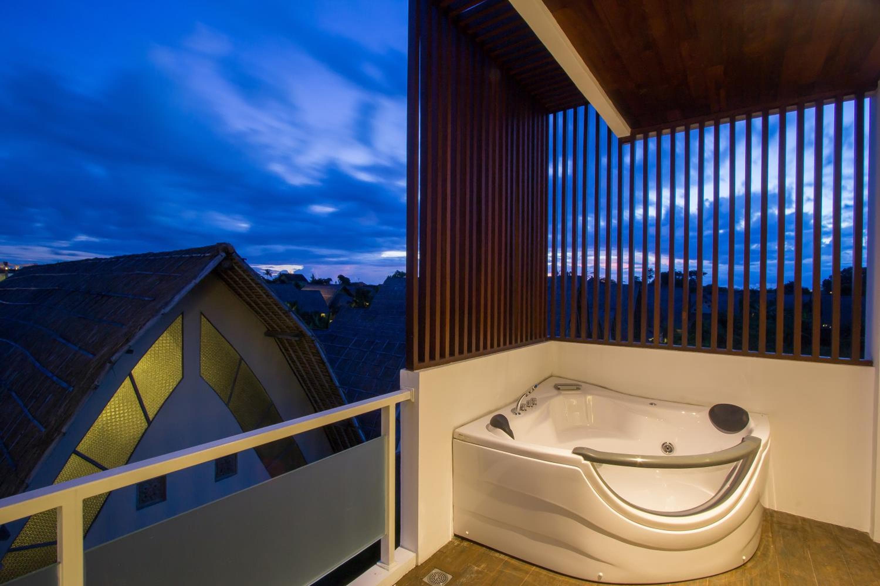 M Suite Bali, Seminyak, photo 4