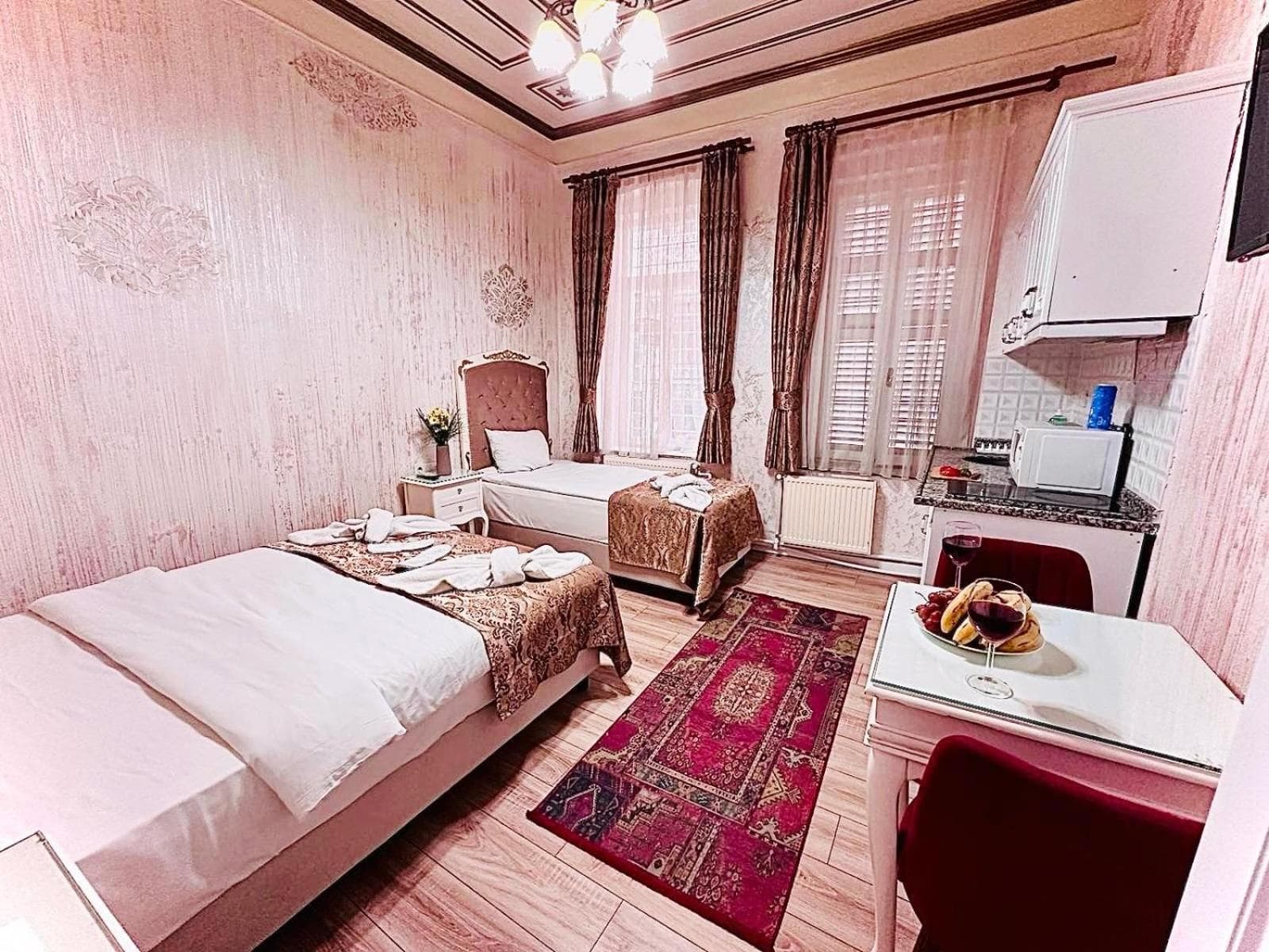 Alhambra Apart Hotel, Istanbul, photo 2