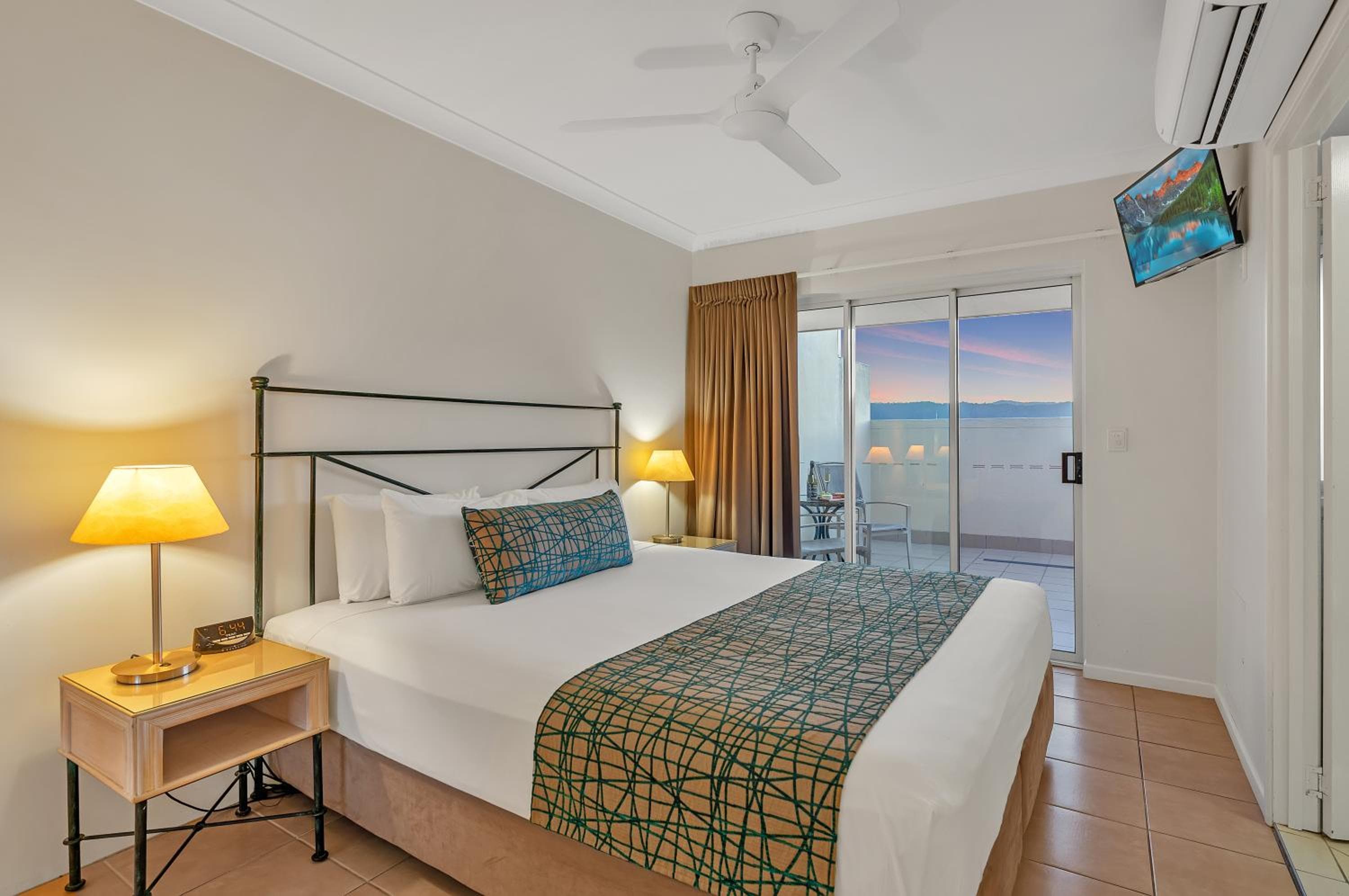 The Newport on Macrossan - Adults Only, photo 3