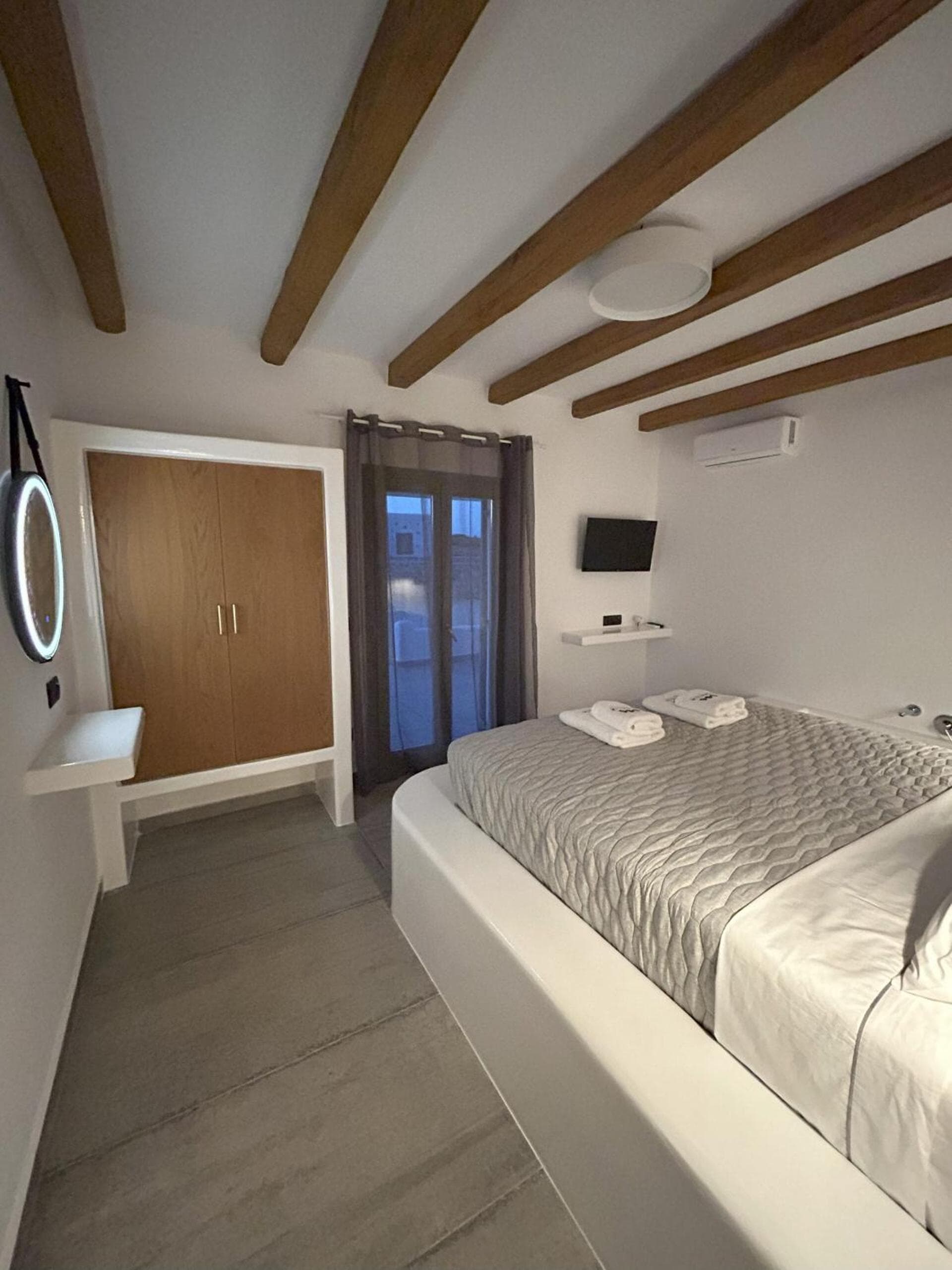 SOPHILIA SUITES, Koufonisia
