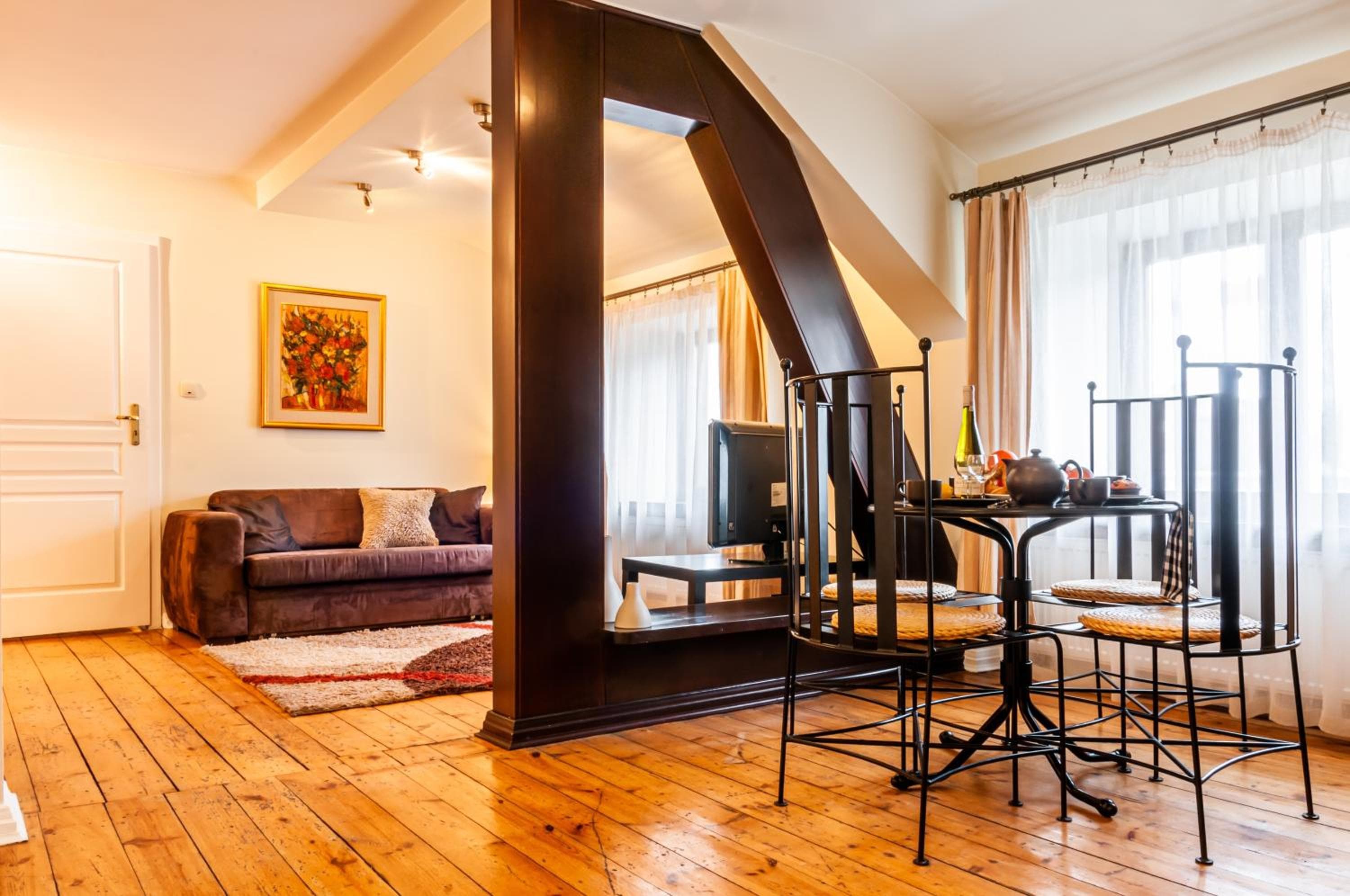 Home & Travel Apartamenty w centrum Łodzi - Piotrkowska - Klimatyzacja - Manufaktura - OFF Piotrkowska - EC1 - ATLAS Arena - Orientarium - Monopolis, Łódź, photo 6