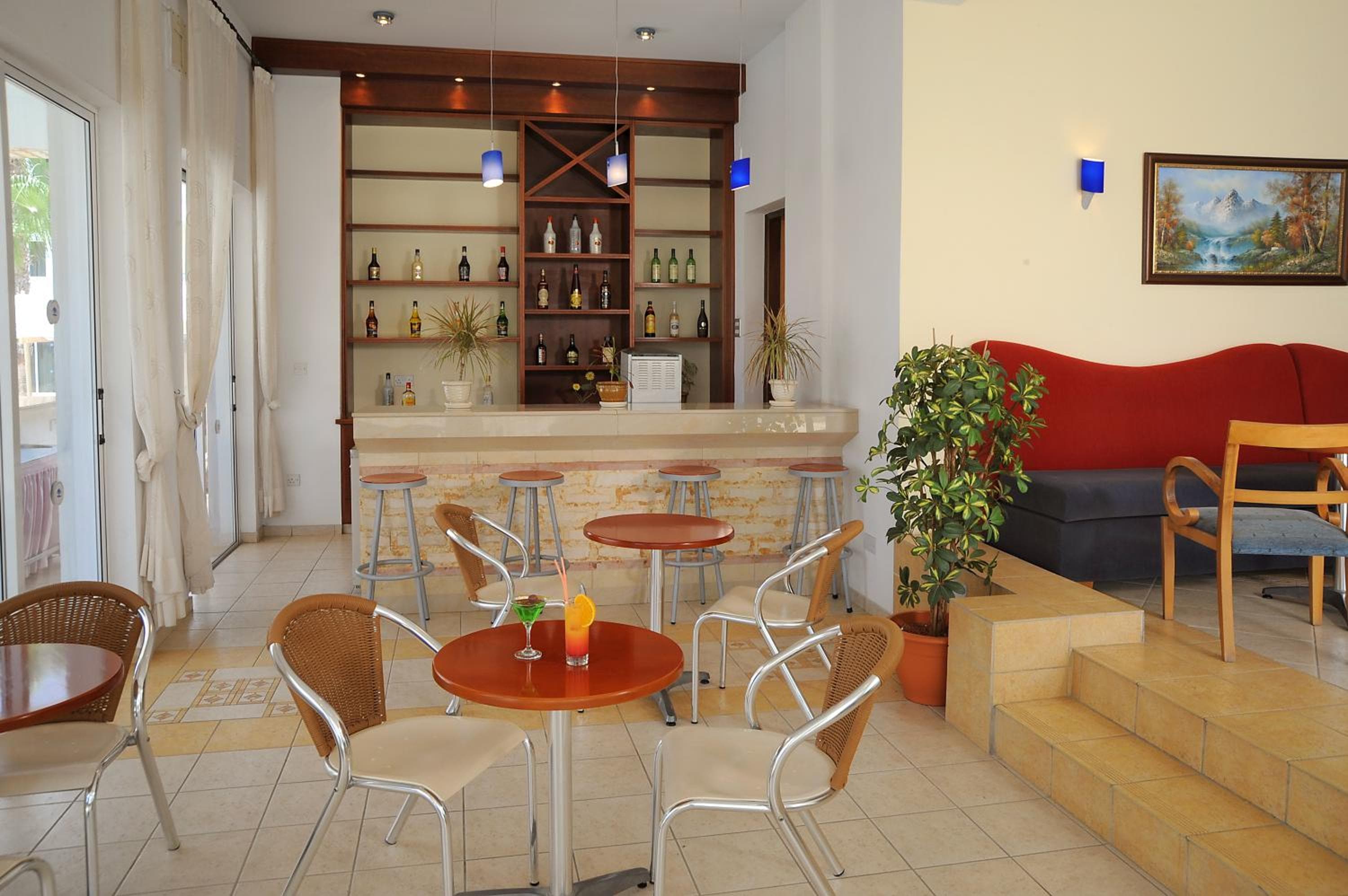 Petrosana Hotel Apartments, Ayia Napa, photo 2