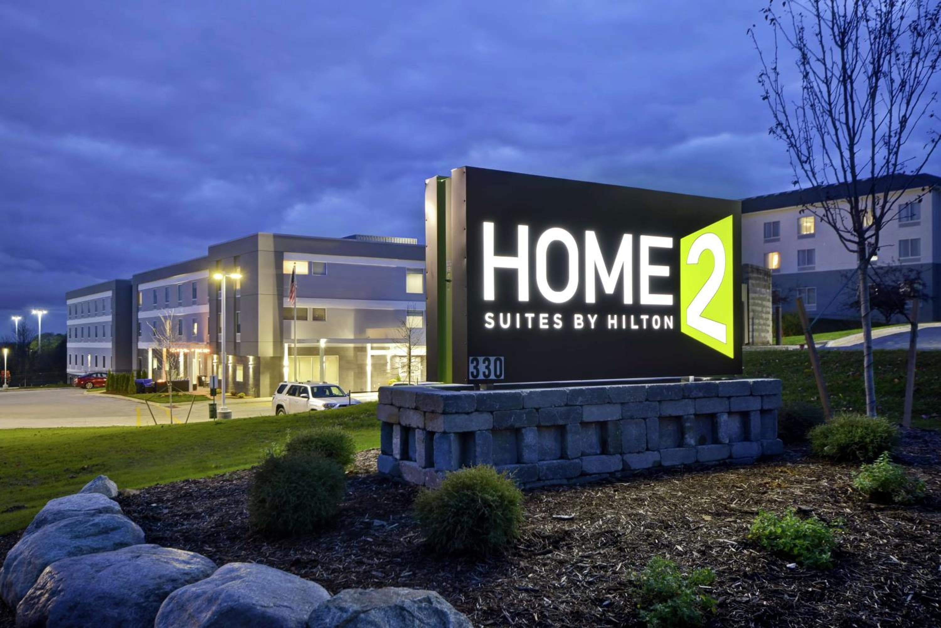 Home2 Suites By Hilton Grand Rapids North, Grand Rapids, photo 2