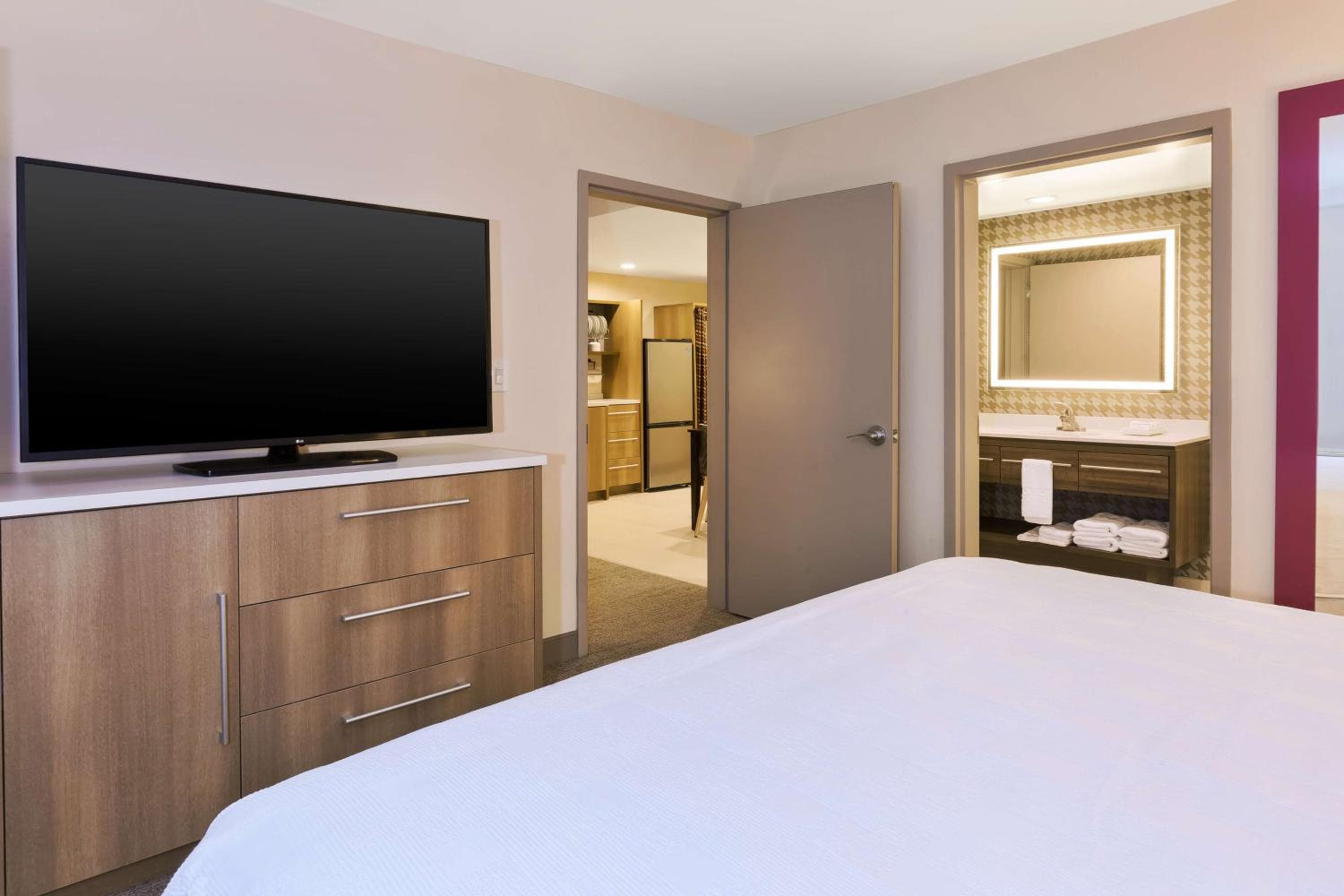Home2 Suites Wilmington, Wilmington, photo 6