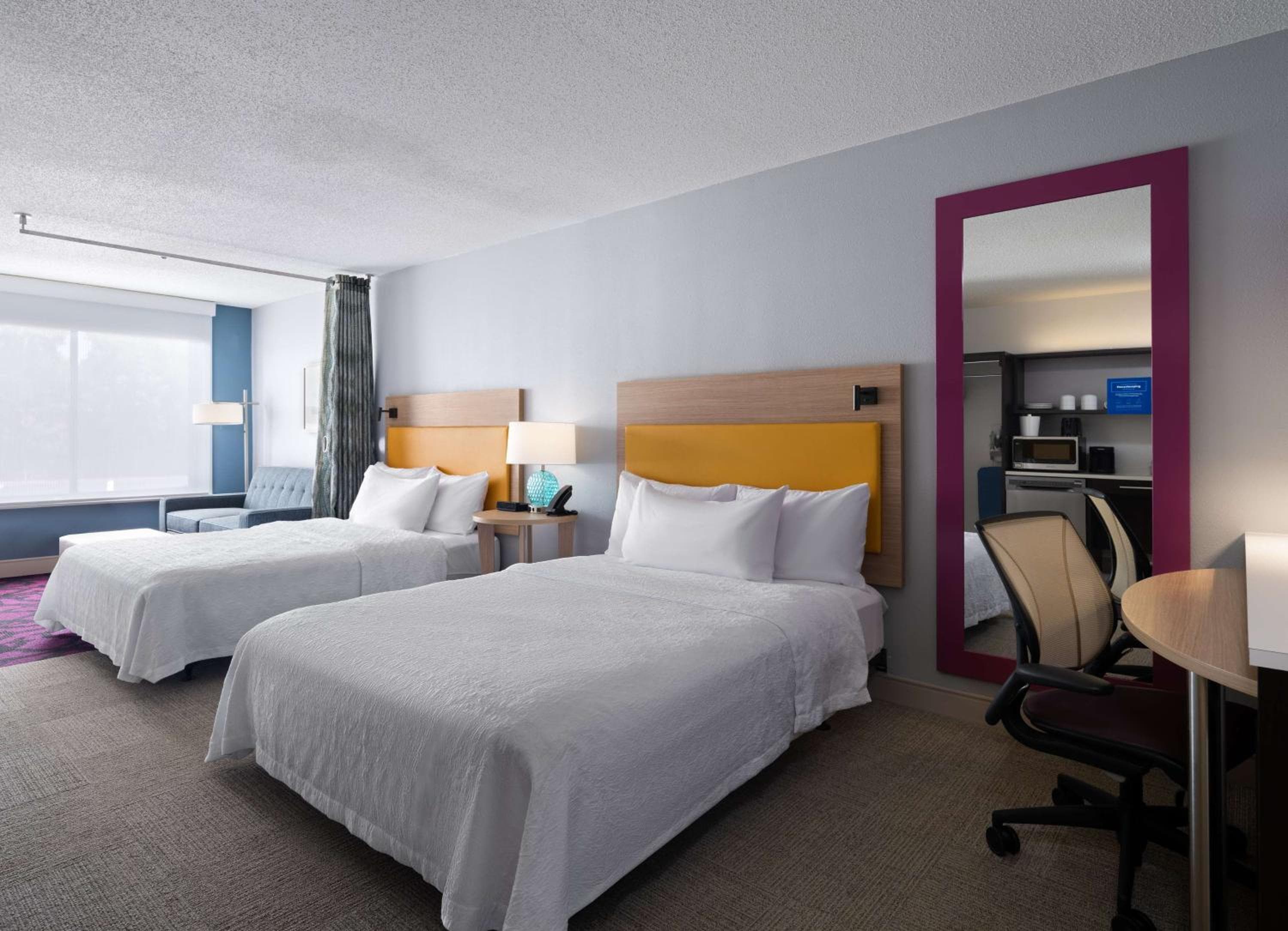 Home2 Suites by Hilton Indianapolis - Keystone Crossing, Indianapolis, photo 2