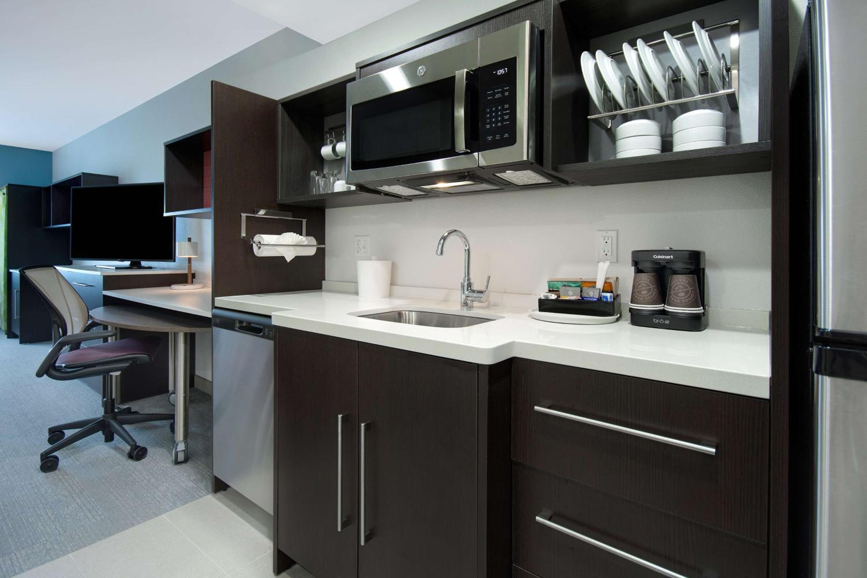 Home2 Suites By Hilton Grand Rapids Airport, Grand Rapids, photo 3