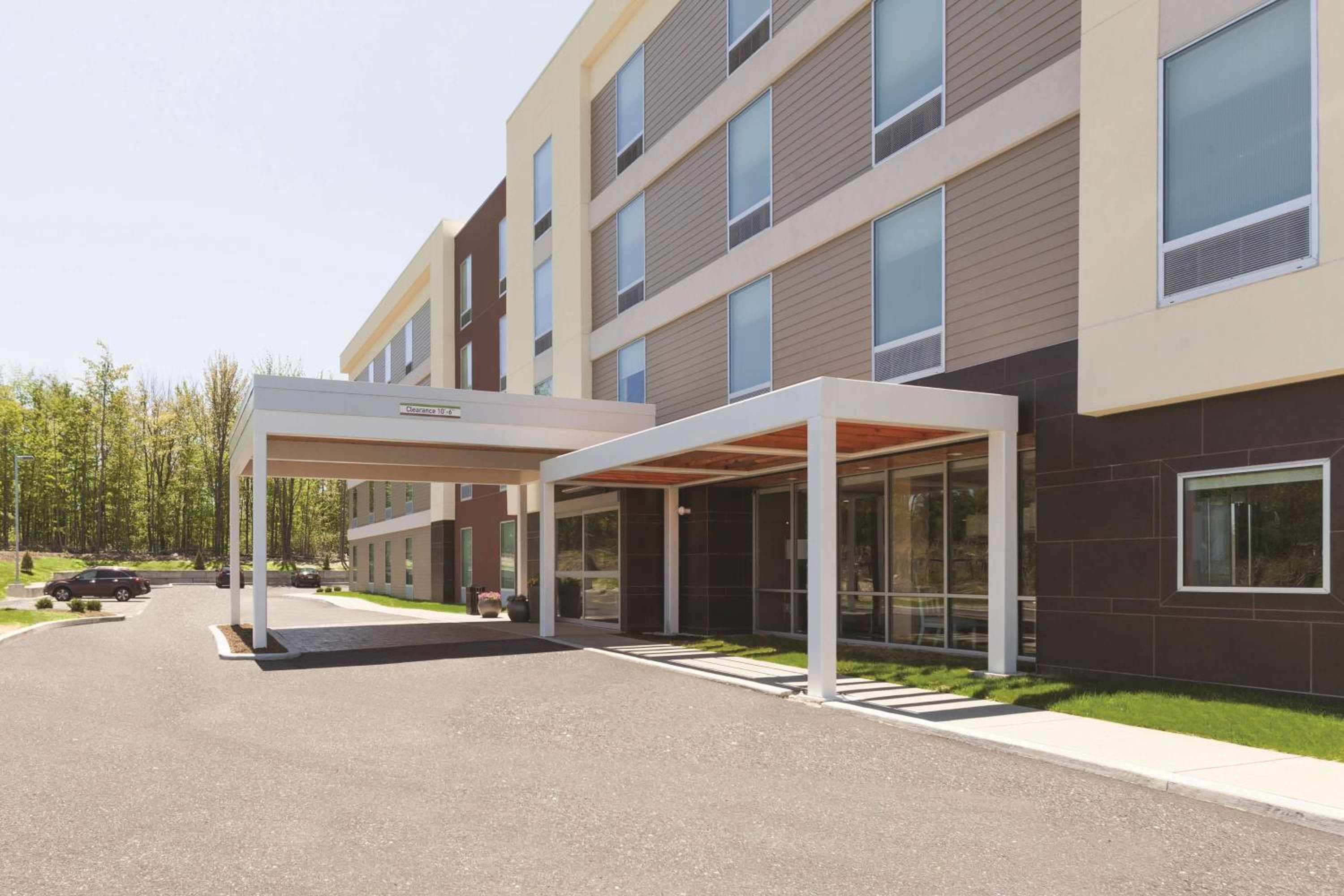 Home2 Suites by Hilton Erie, Erie, photo 3