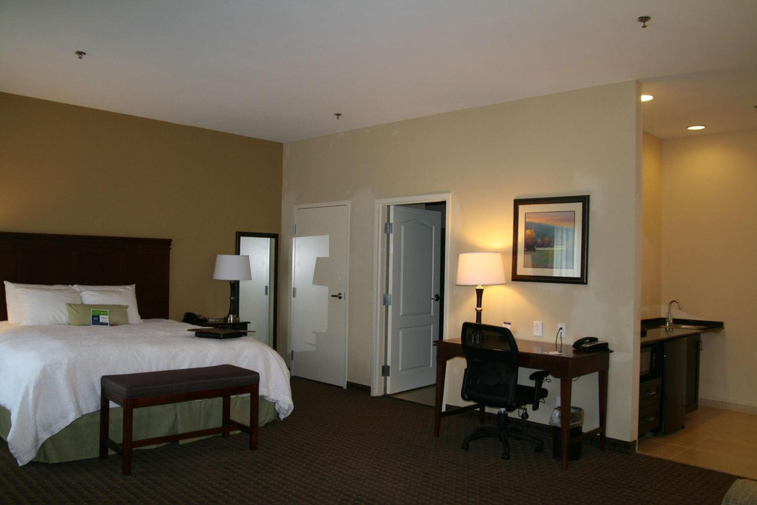Hawthorn Extended Stay by Wyndham Kilgore, Kilgore, photo 6