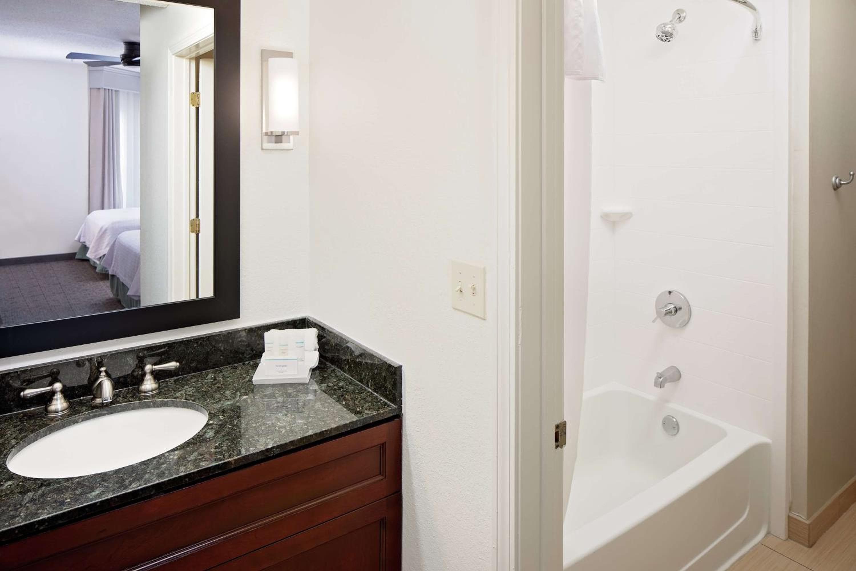 Homewood Suites by Hilton Hartford-Farmington, Farmington, photo 3