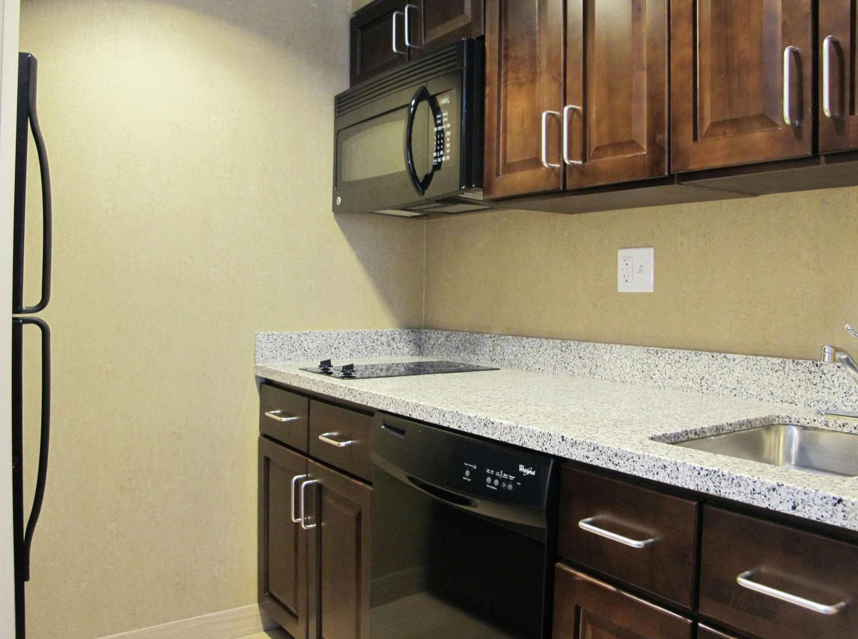 Homewood Suites by Hilton Coralville - Iowa River Landing, Coralville, photo 4