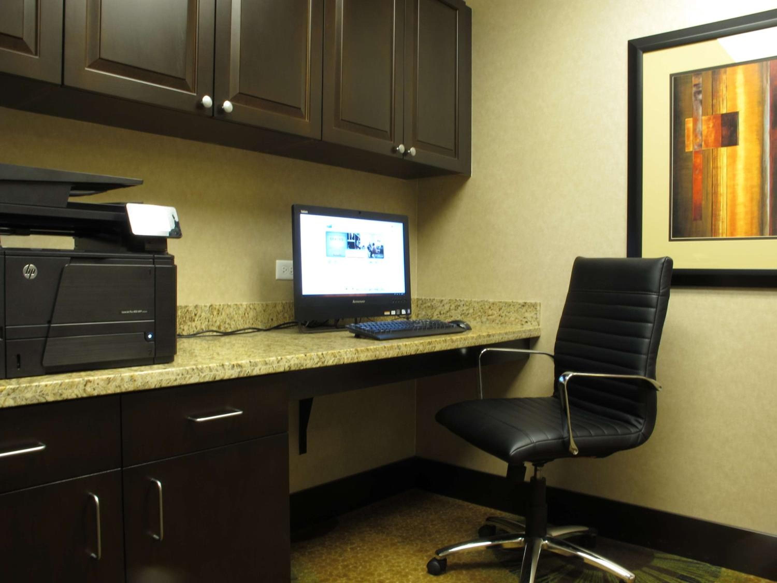 Homewood Suites by Hilton Coralville - Iowa River Landing, Coralville, photo 5