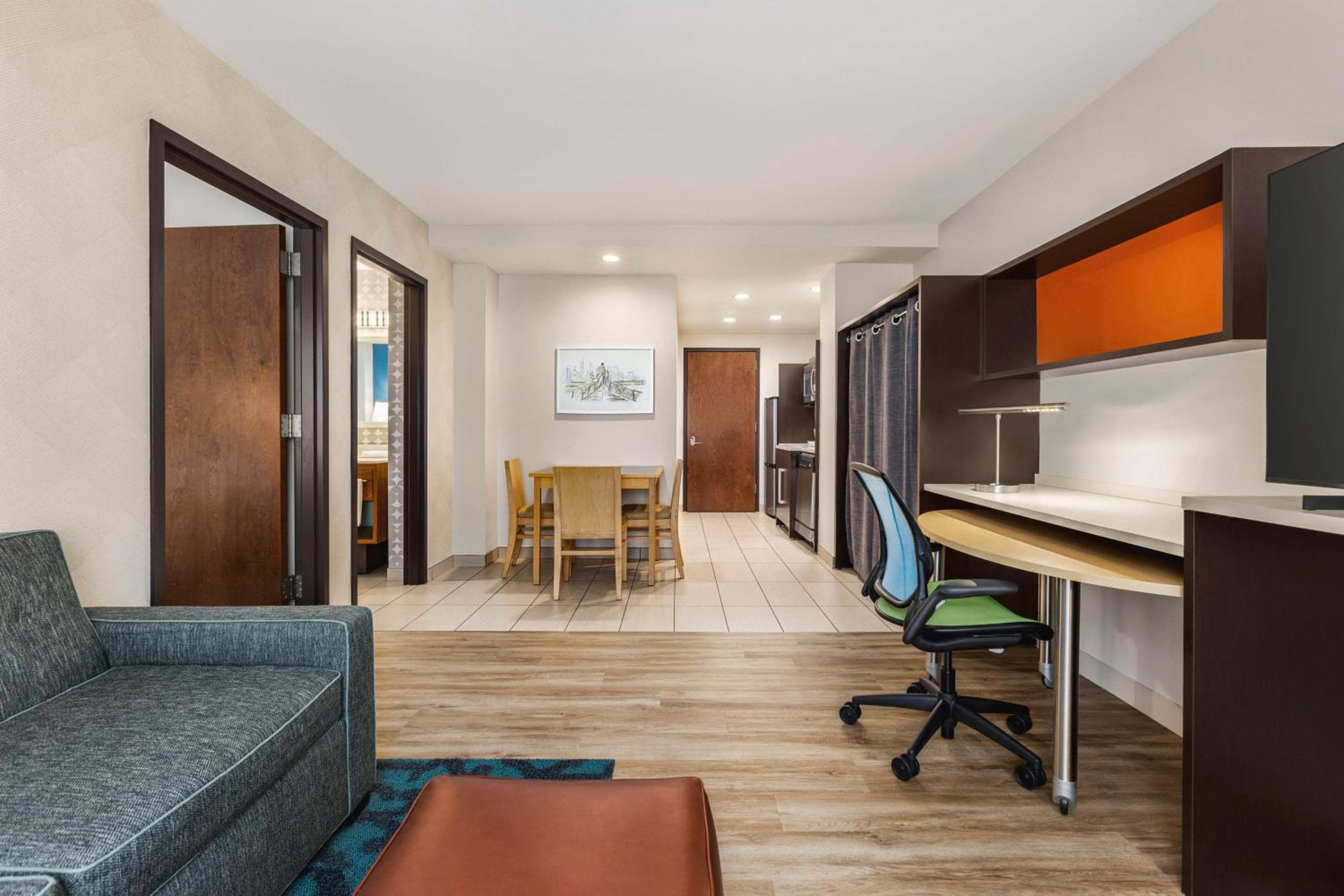 Hotel room at Home2 Suites Long Island City/Manhattan View