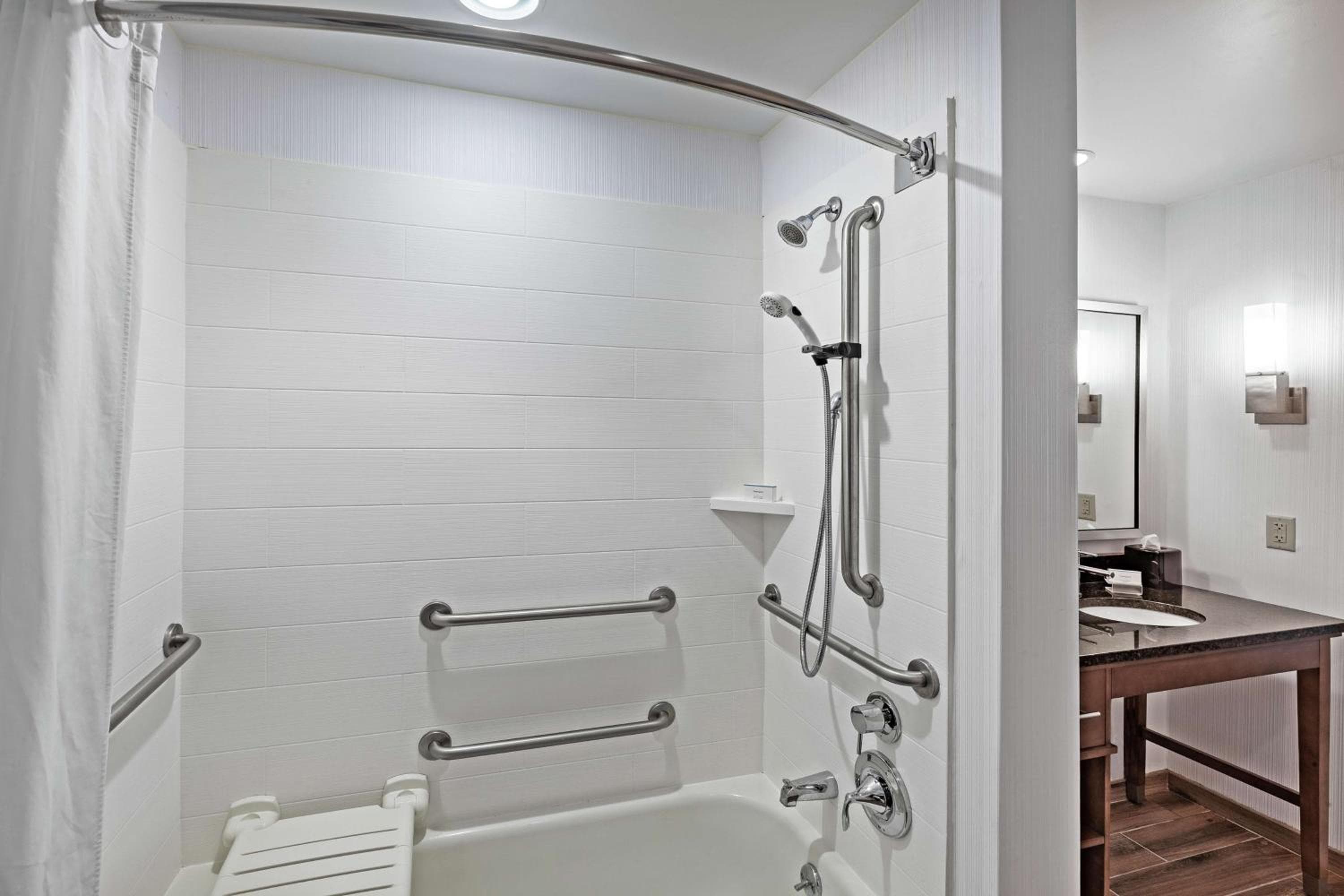 Homewood Suites by Hilton Greensboro, Greensboro, photo 2