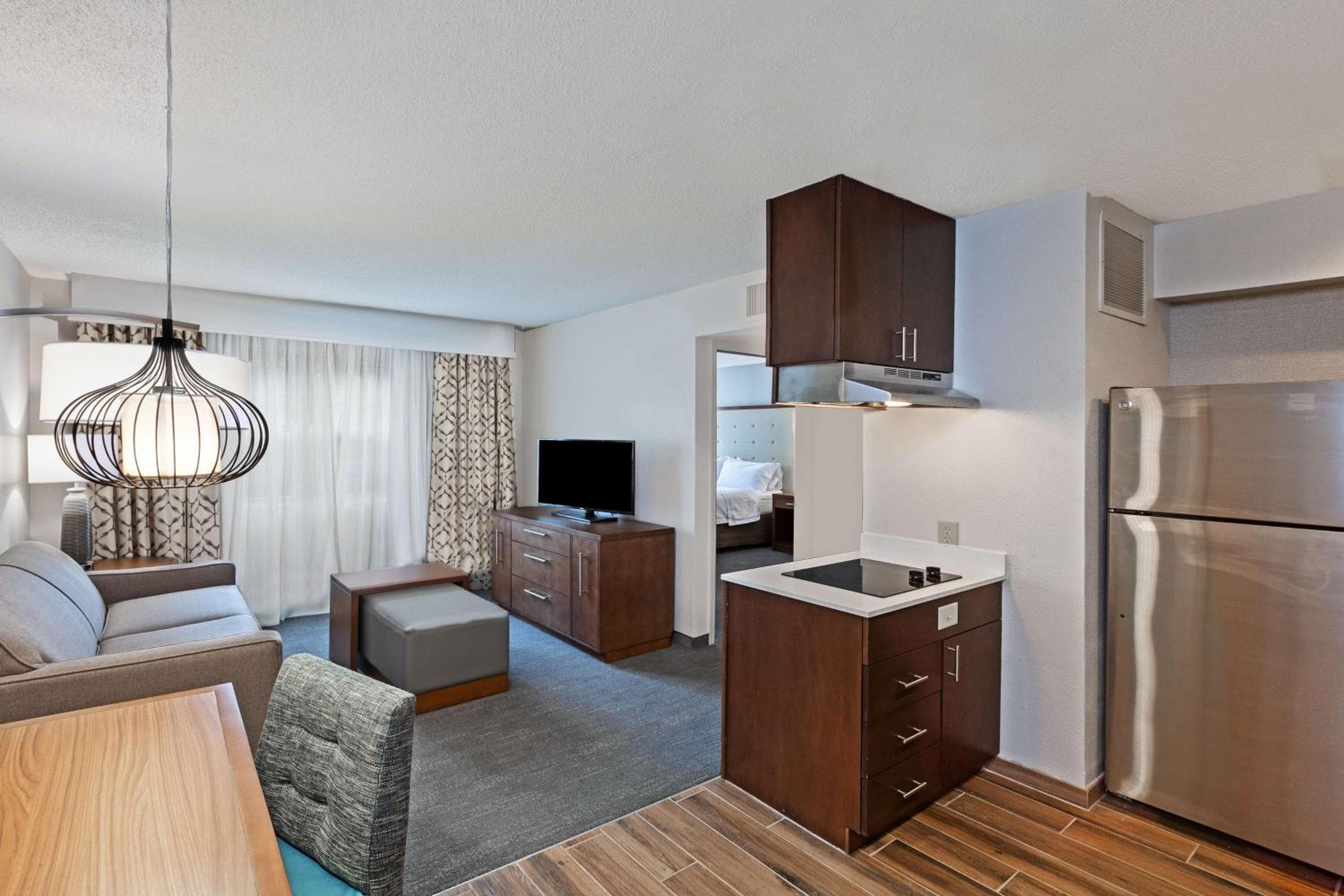Homewood Suites by Hilton Greensboro, Greensboro, photo 6