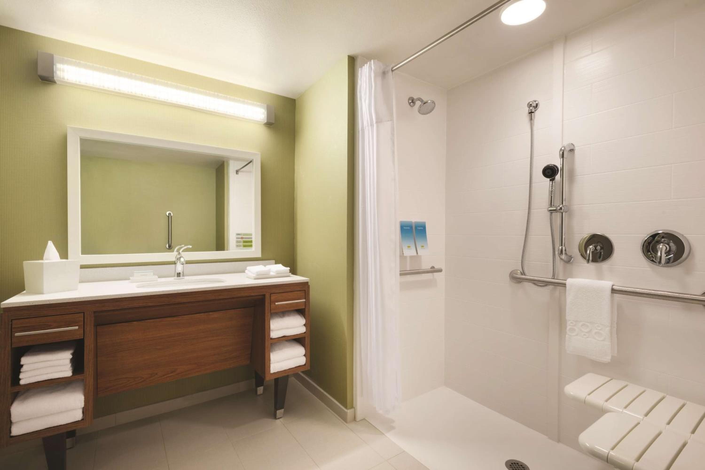 Home2 Suites By Hilton Iowa City Coralville, Coralville, photo 6