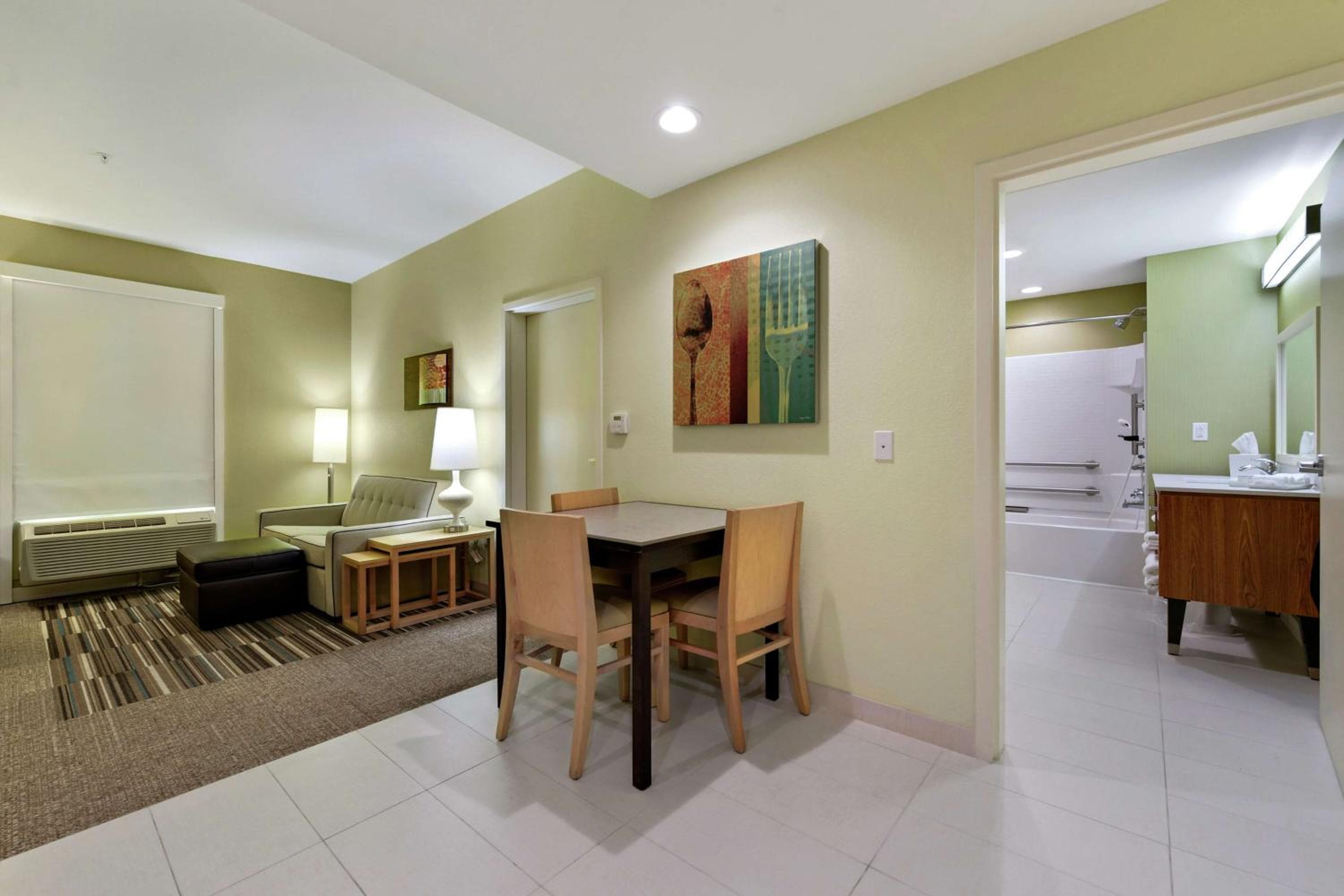 Home2 Suites by Hilton Gulfport I-10, Gulfport, photo 6