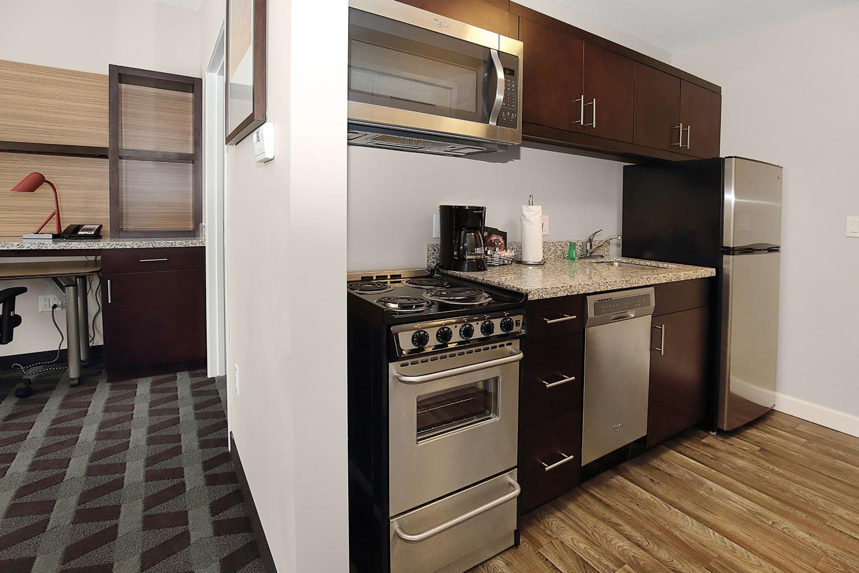 TownePlace Suites by Marriott Grove City Mercer/Outlets, Mercer, photo 3