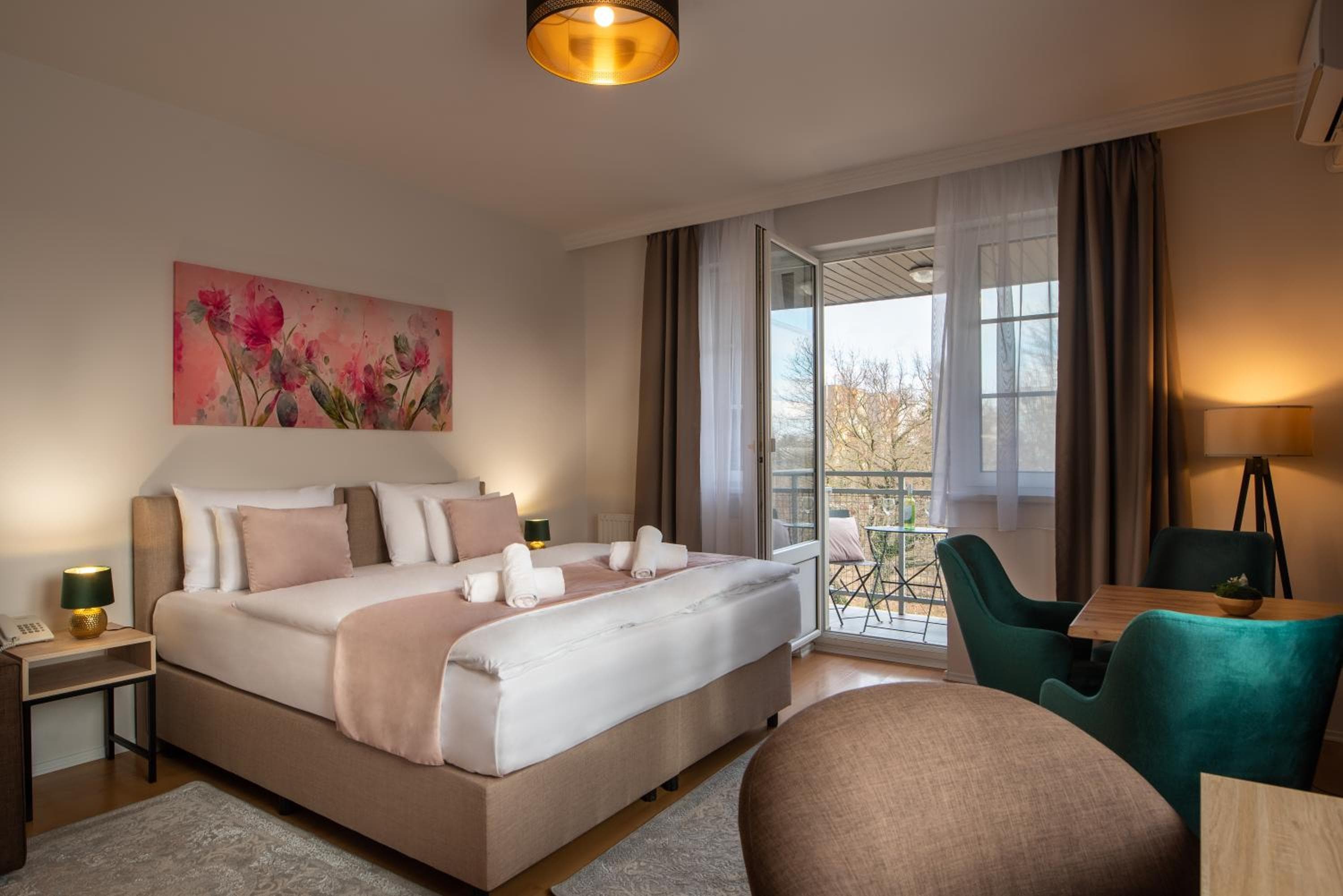 Holdvirág Hotel, Sárvár, photo 2