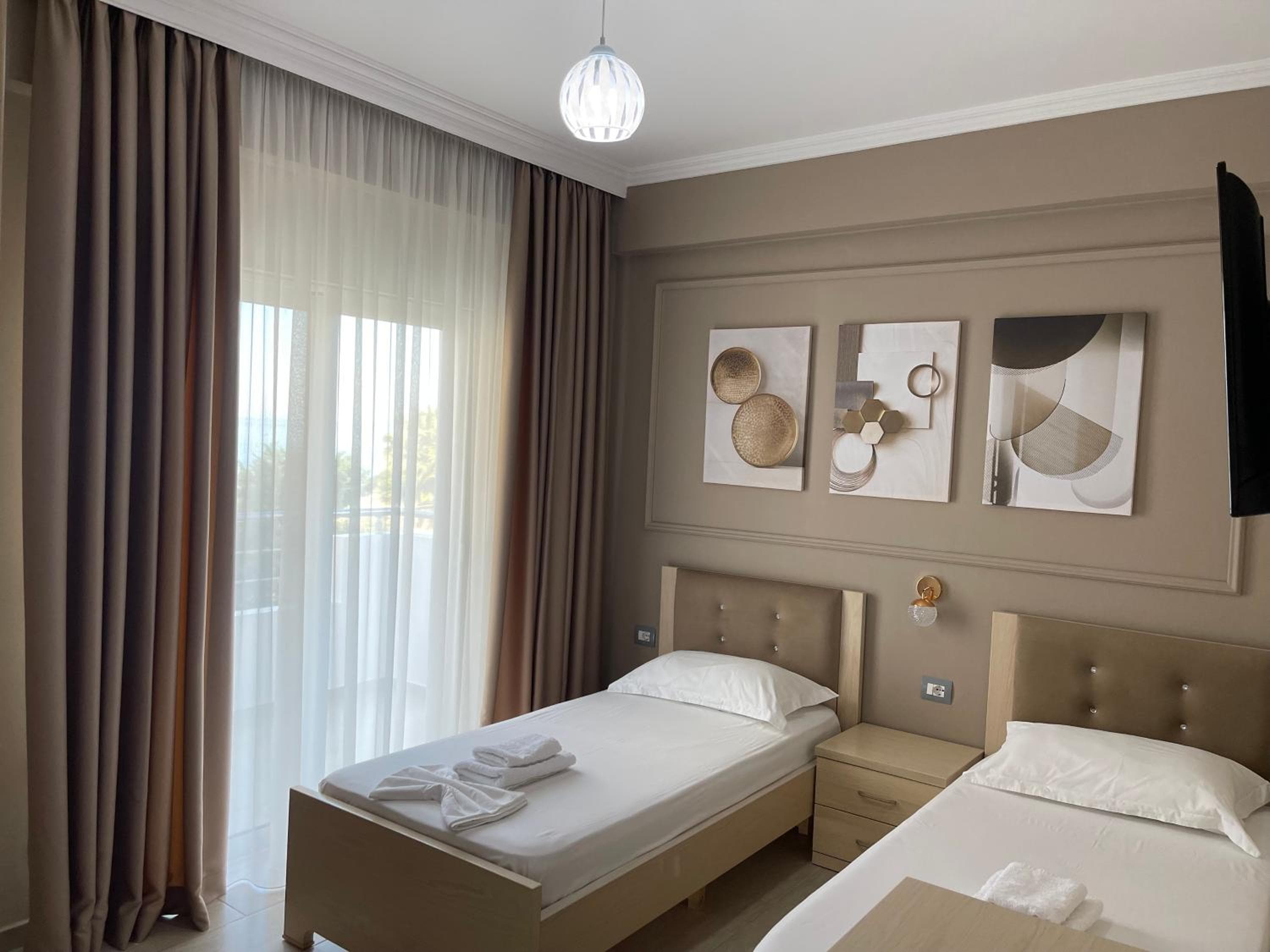 Durmishi Rooms & Apartments & Beach, Sarandë, photo 4