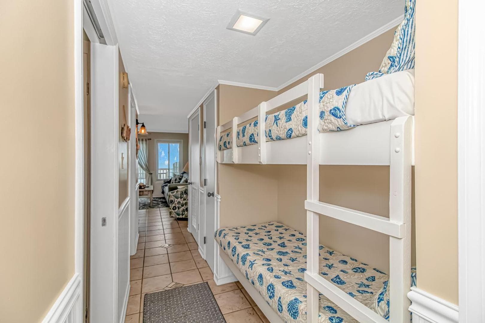 Exceptional Ocean-Pier-Pool Front 1 BR Condo, Myrtle Beach, photo 4