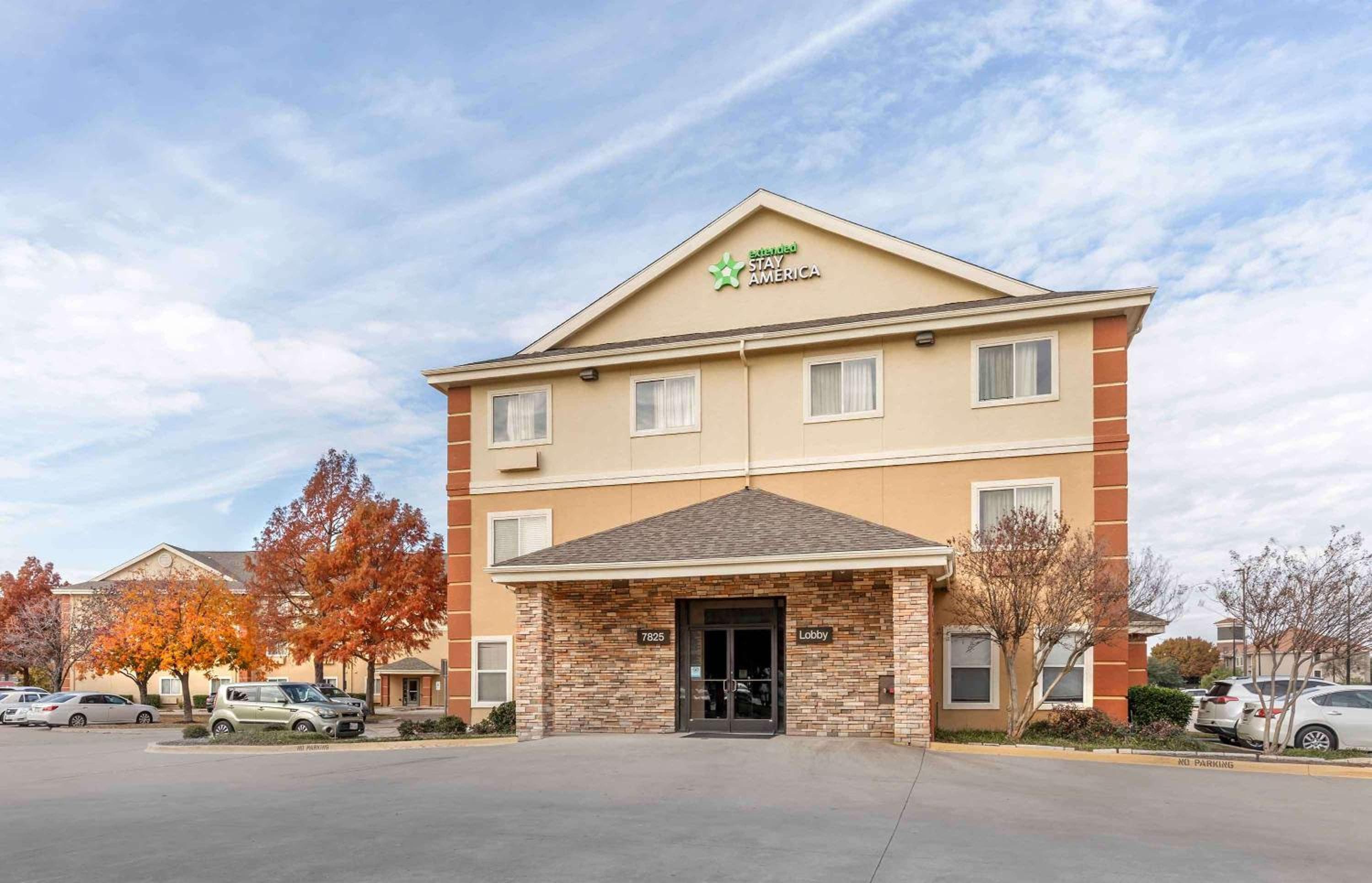 Hawthorn Extended Stay by Wyndham DFW Airport North, Irving