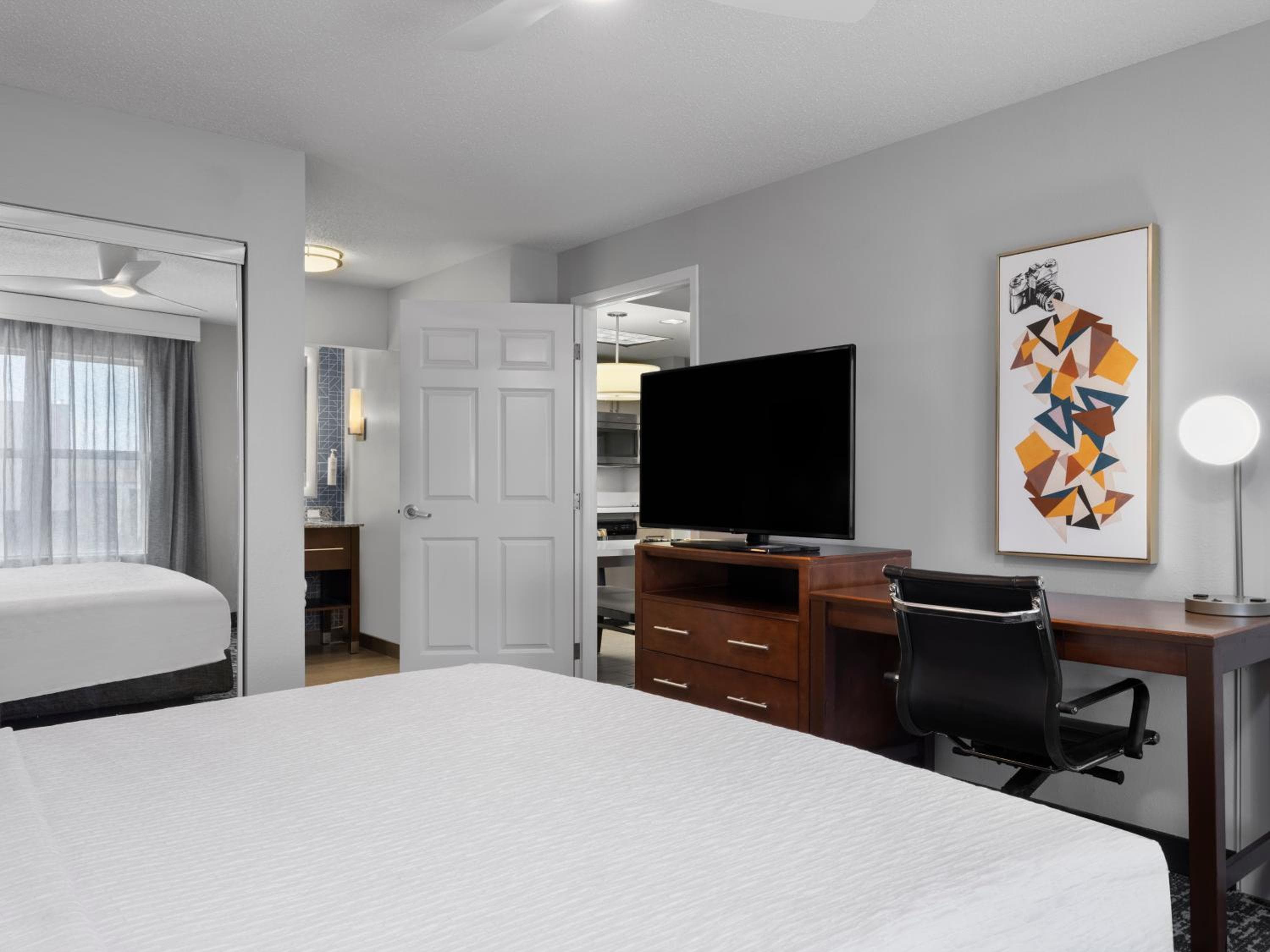 Homewood Suites Columbus - Airport, photo 3