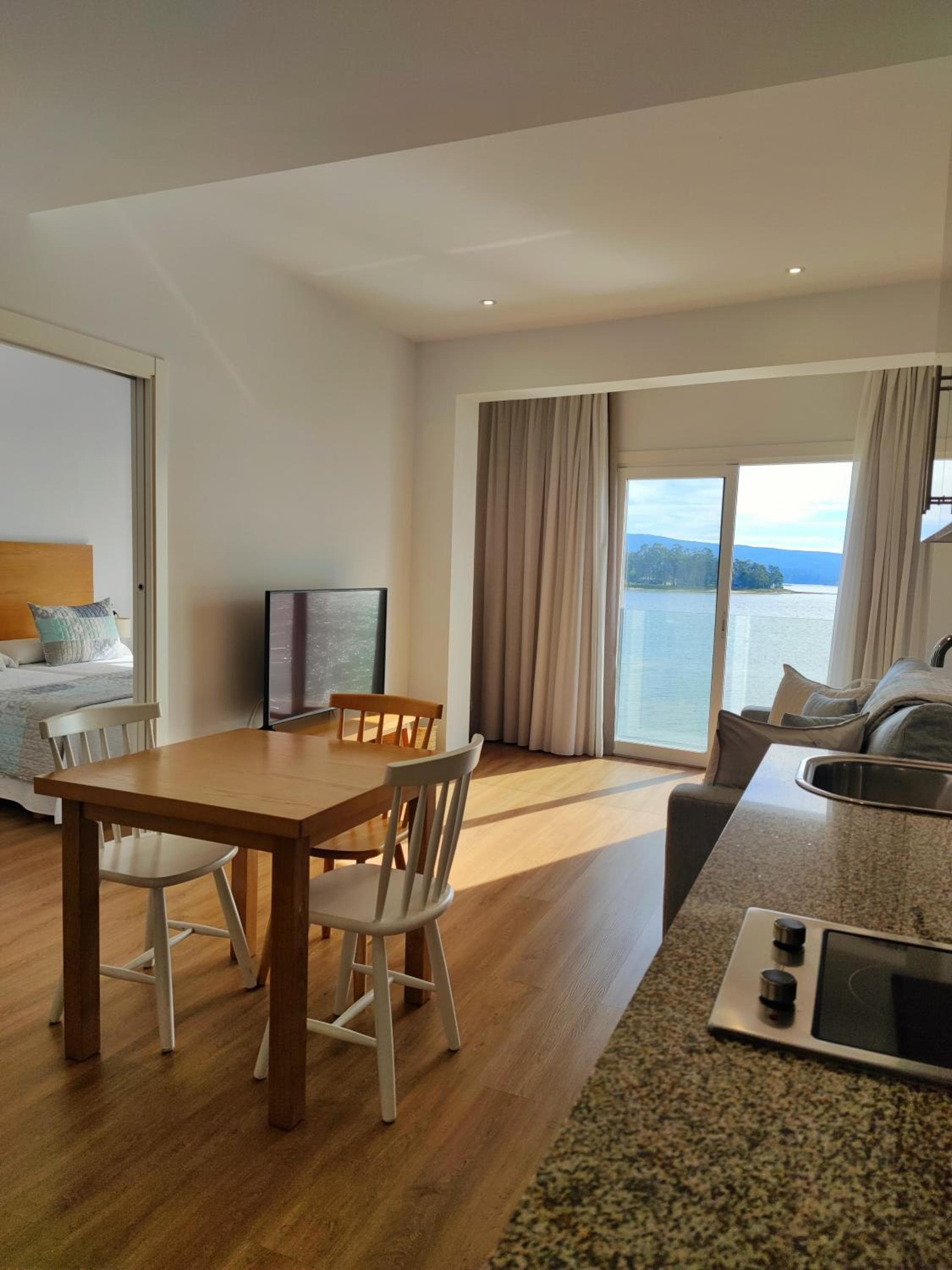 Apartamentos La Toja, O Grove, photo 4