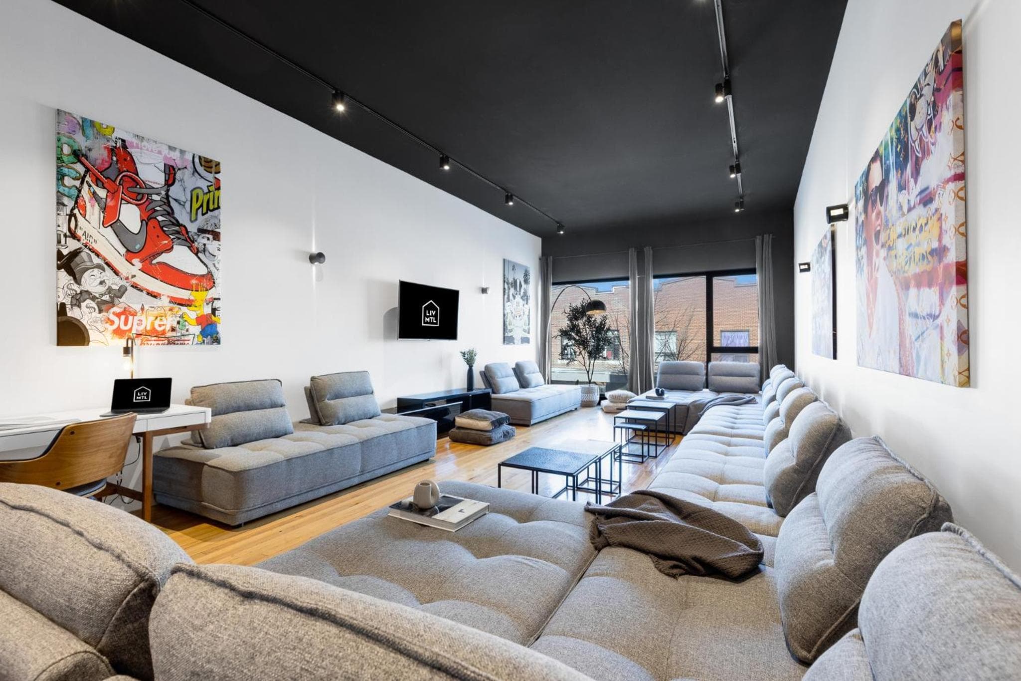 LiV MTL Plaza Grand Luxe Penthouse Near Downtown Montreal, Montréal