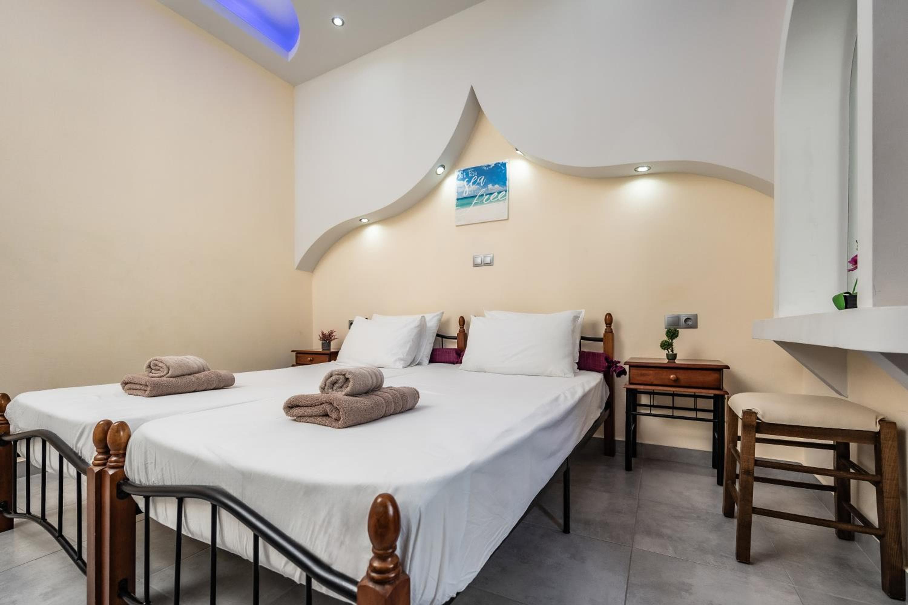 Lefkes Studios, Naxos Chora, photo 2