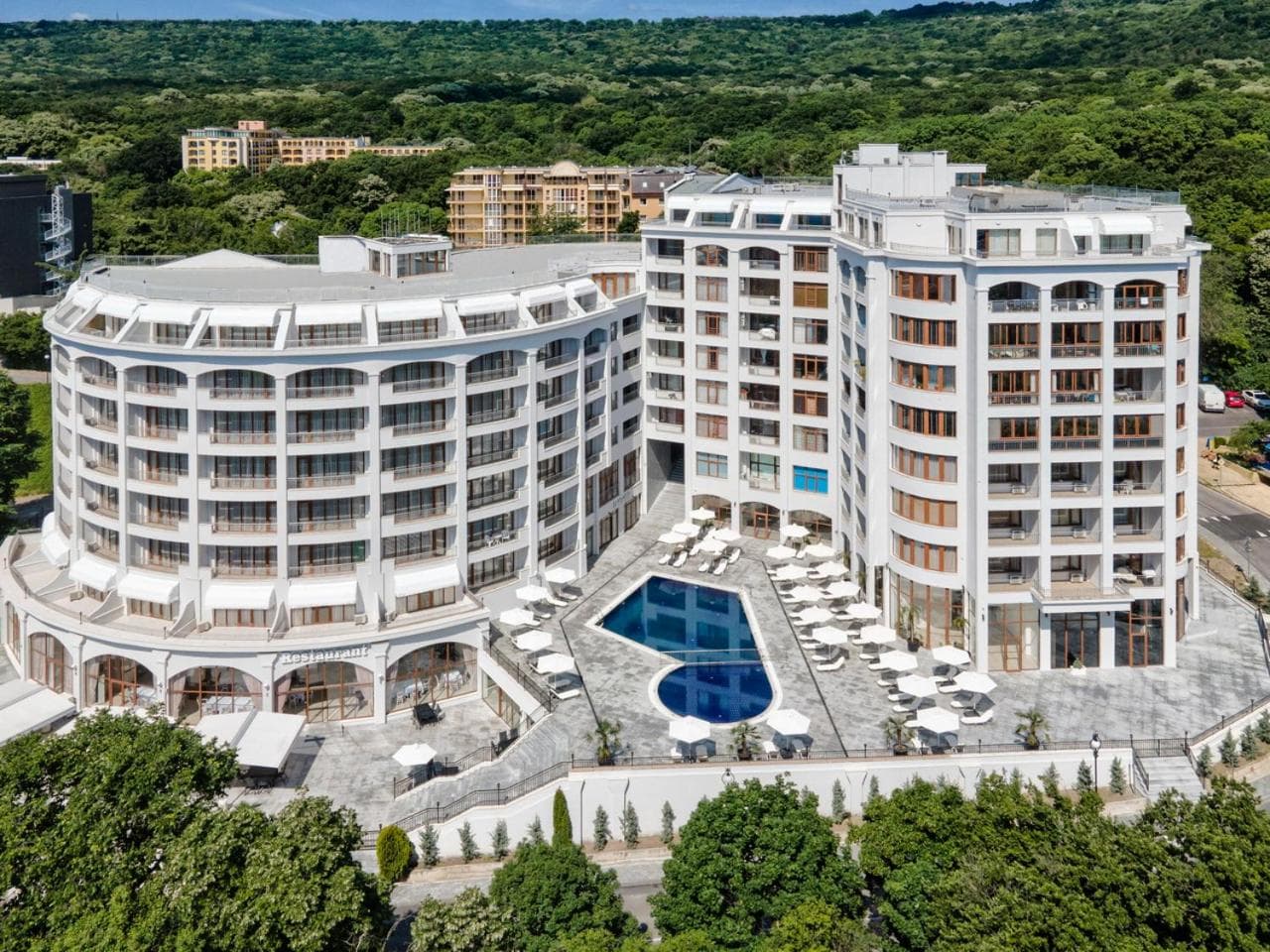 Continental Apartments, Golden Sands