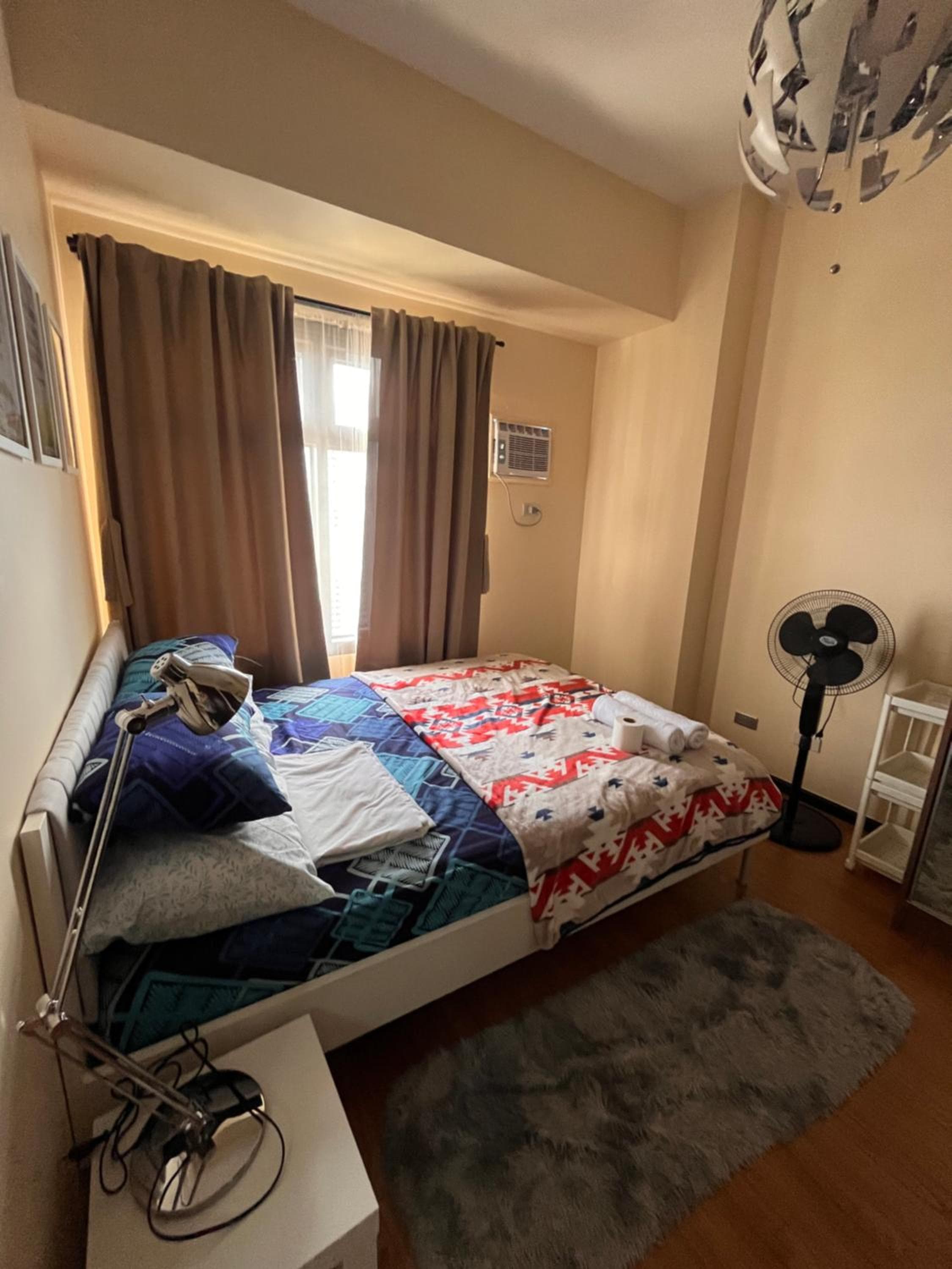 Bayview near PICC CCP starcity OKADA Airport MOA with fast wifi, free access pool, pet friendly, Manila, photo 6
