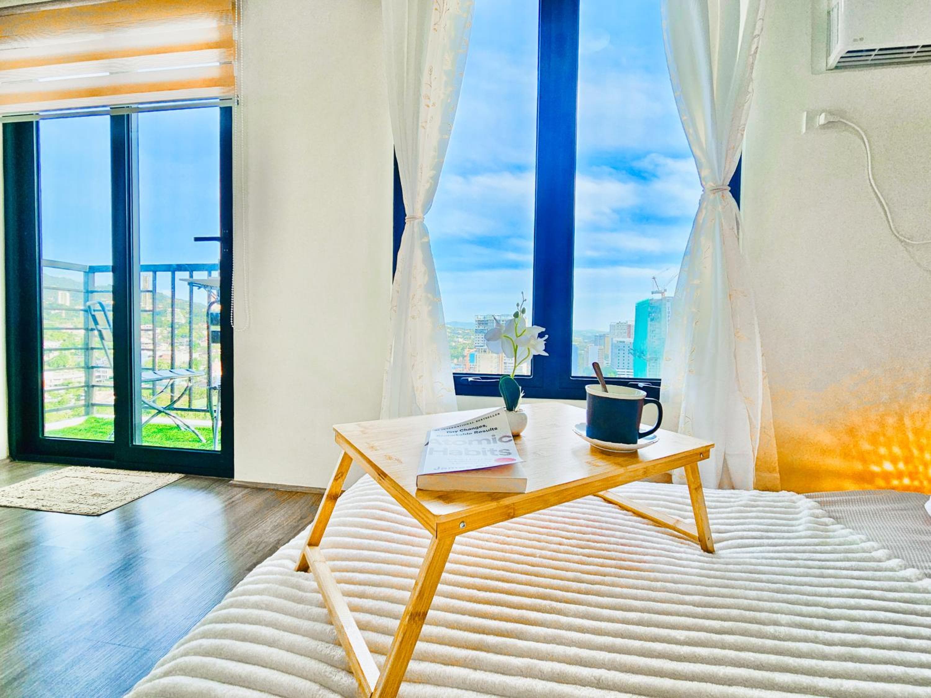 Cebu City SPACIOUS 1BR Condo HighView IT Park with POOL and NETFLIX, Cebu City, photo 4