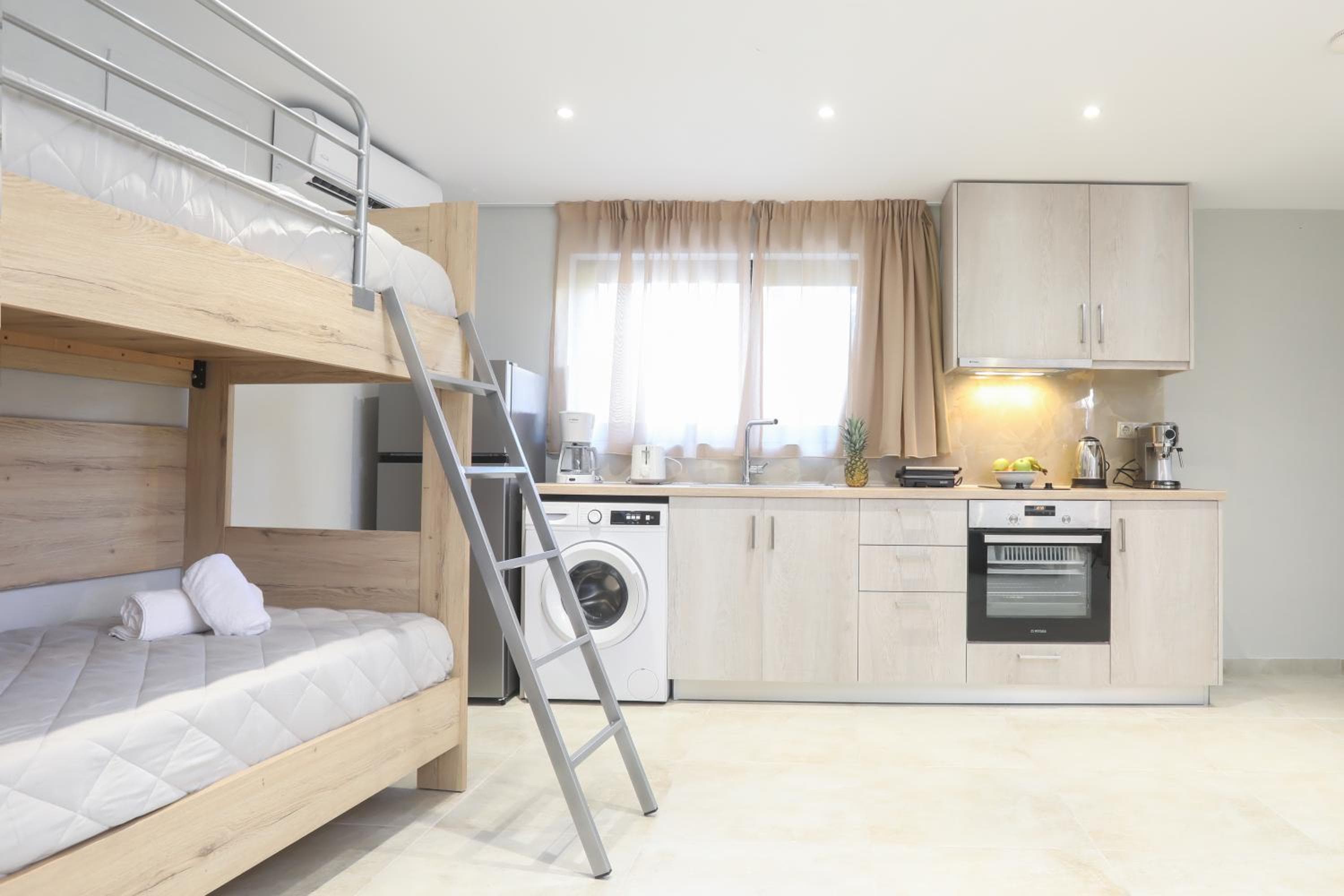 Corfu Studios & Apartments, Benitses, photo 6