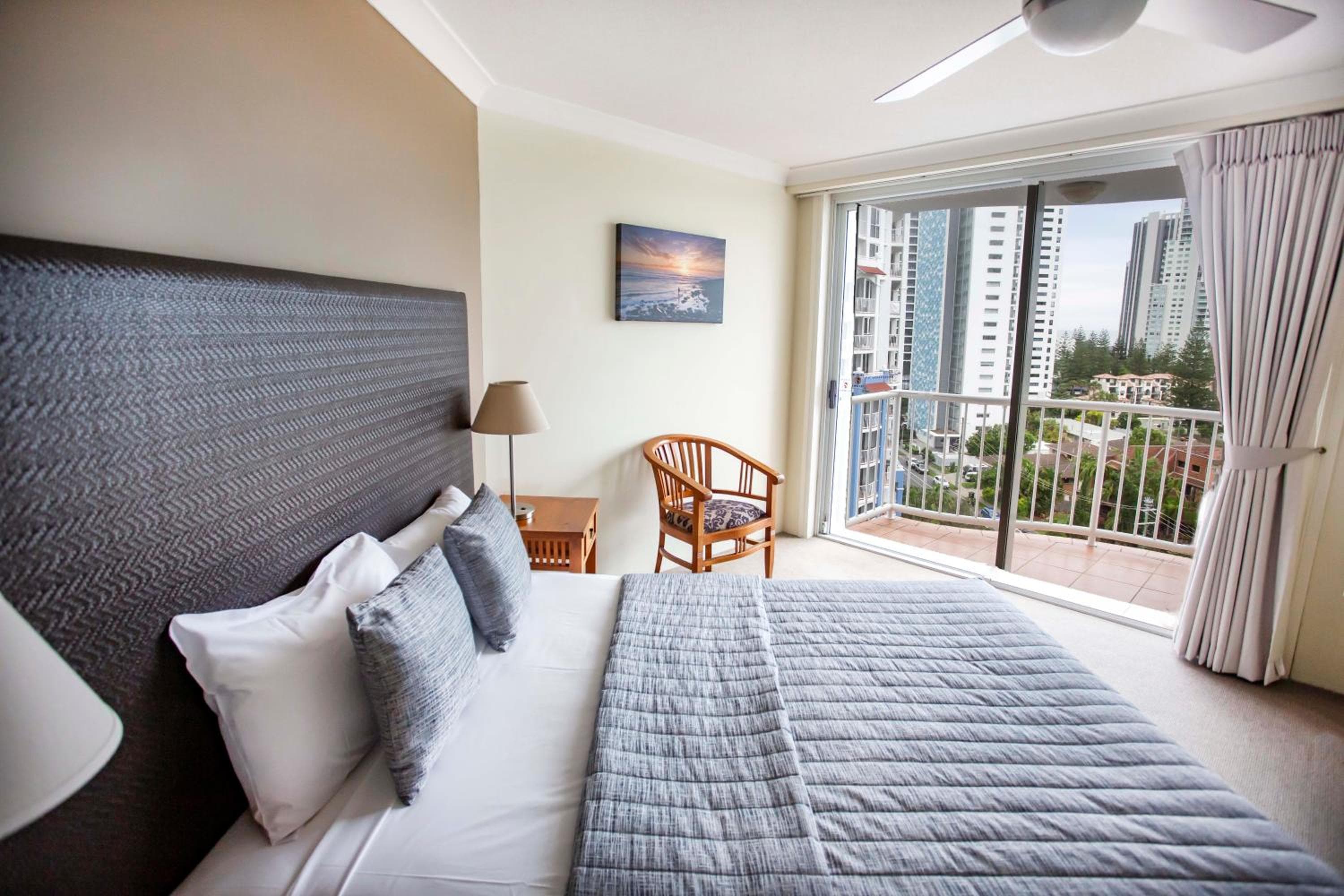 Bel Air on Broadbeach - Official, Gold Coast, photo 2