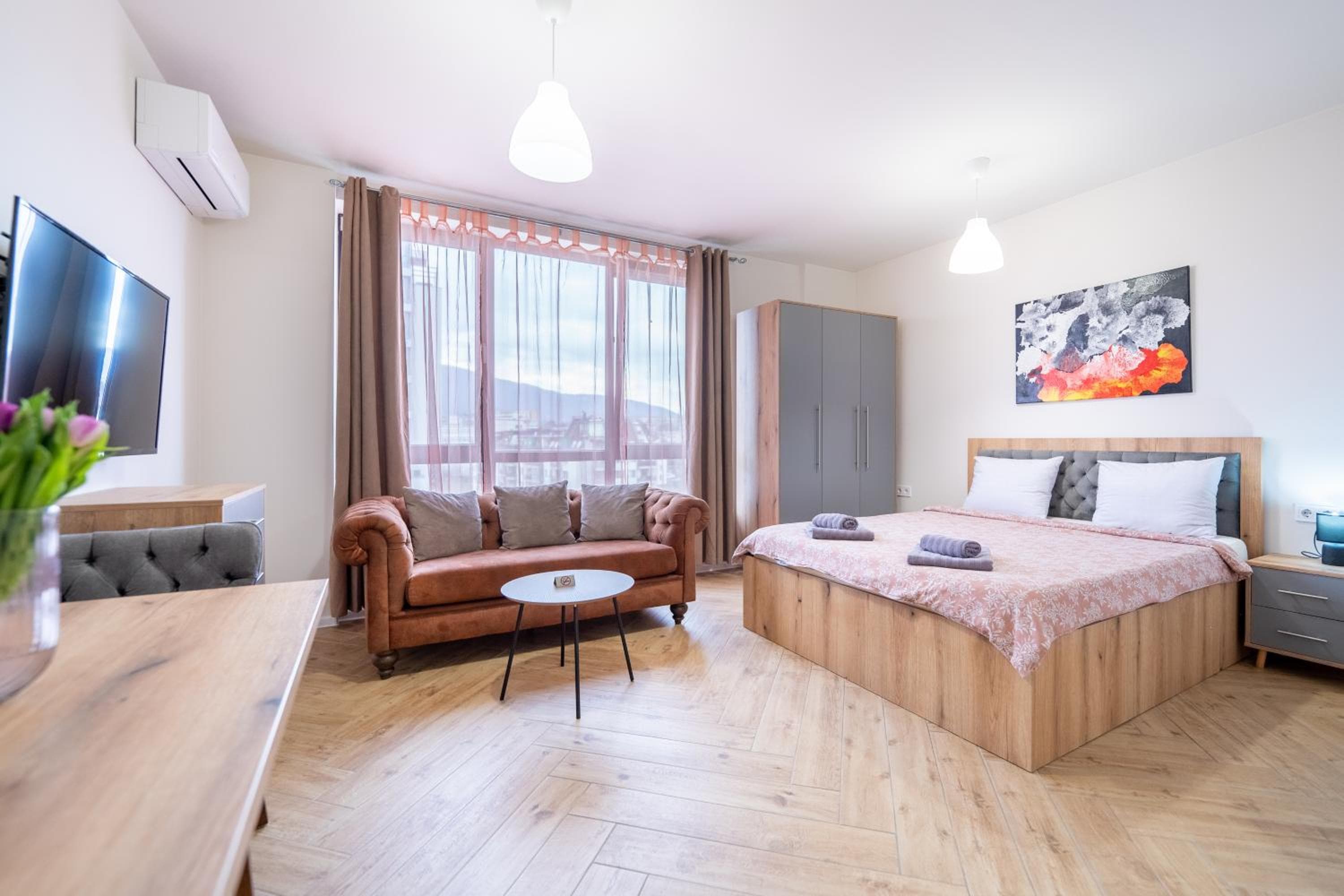 WOW studios for rent - bul Montevideo 25A - B, Sofia