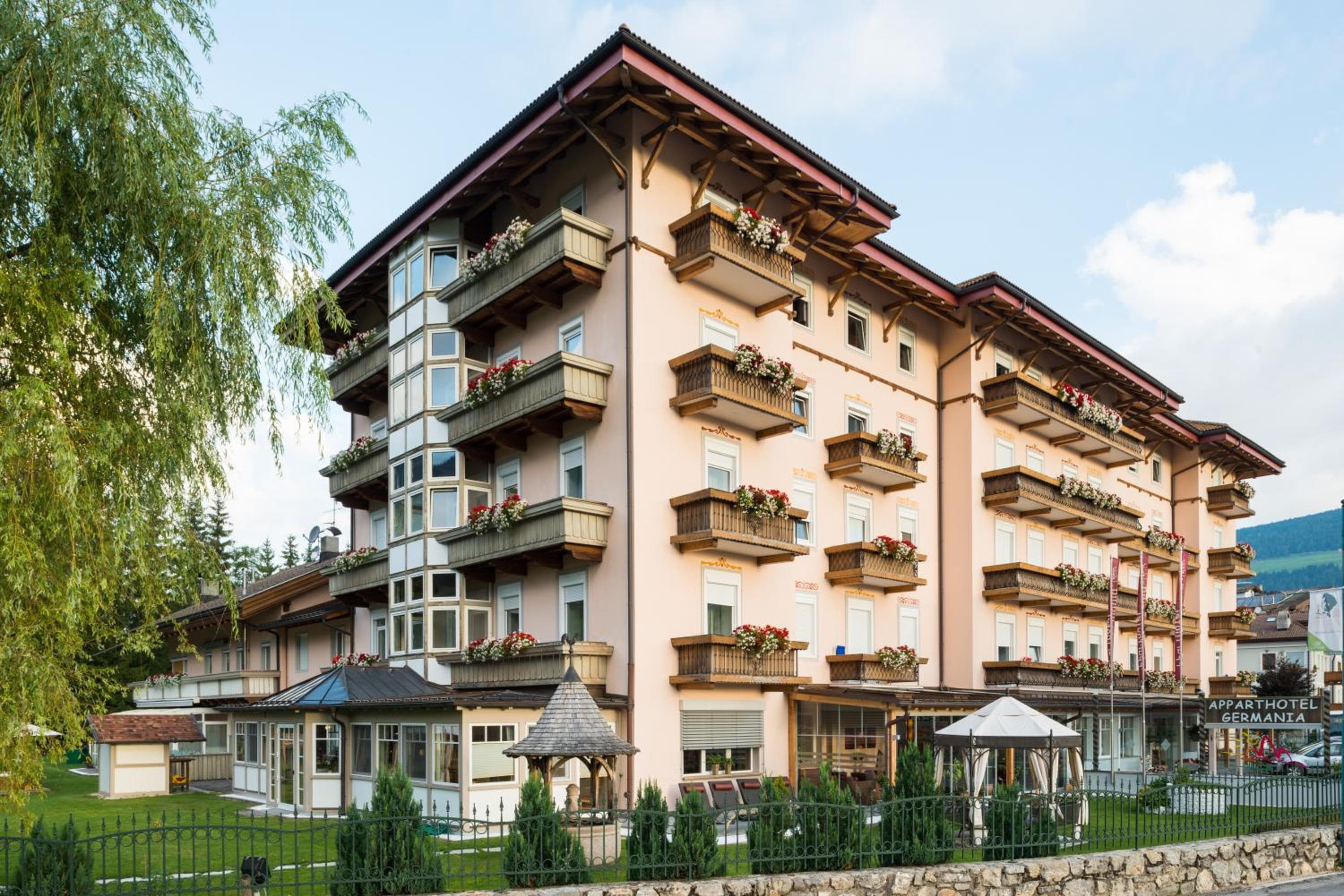 Apparthotel Germania, Dobbiaco