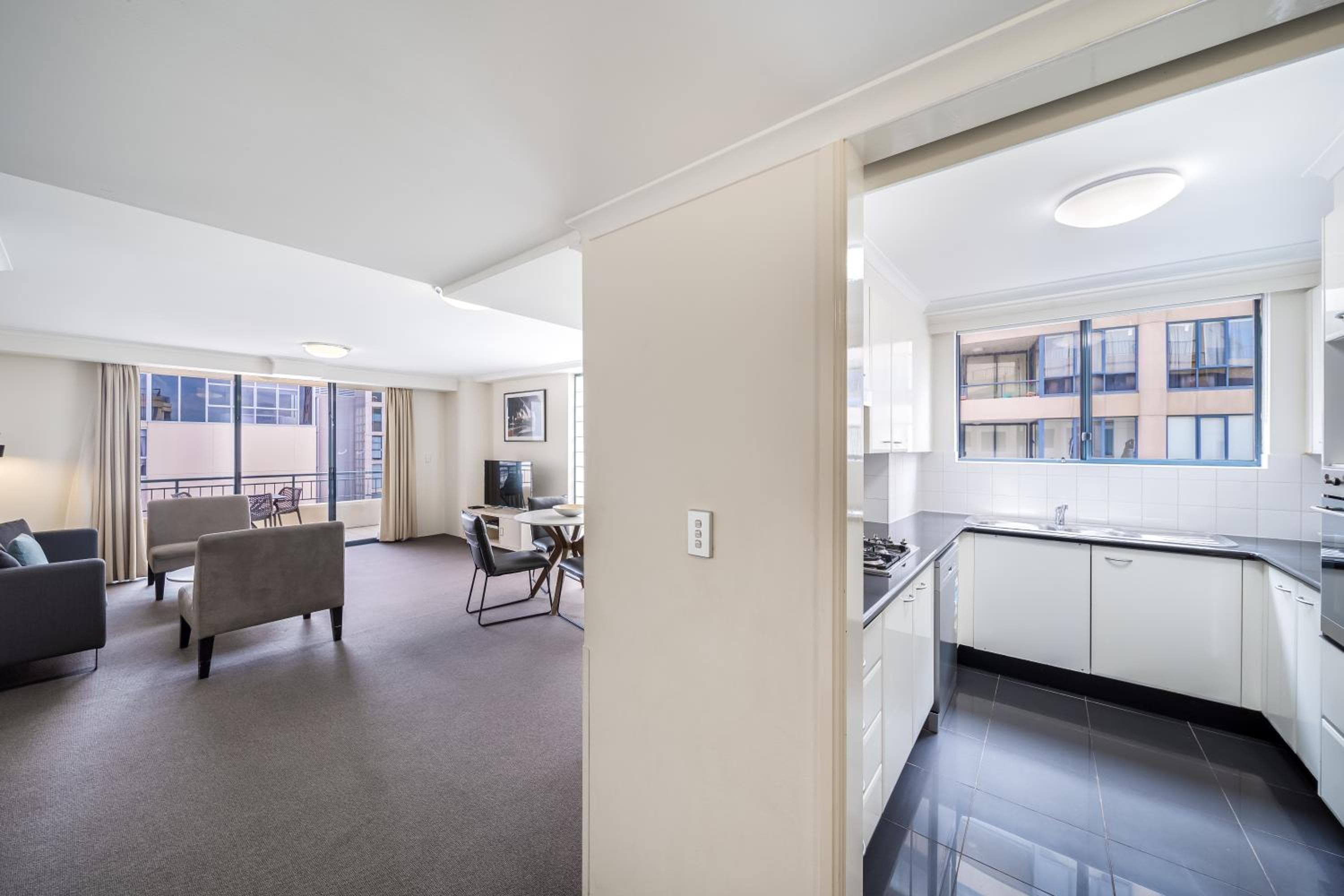 Oaks Sydney Castlereagh Suites, Sydney, photo 4
