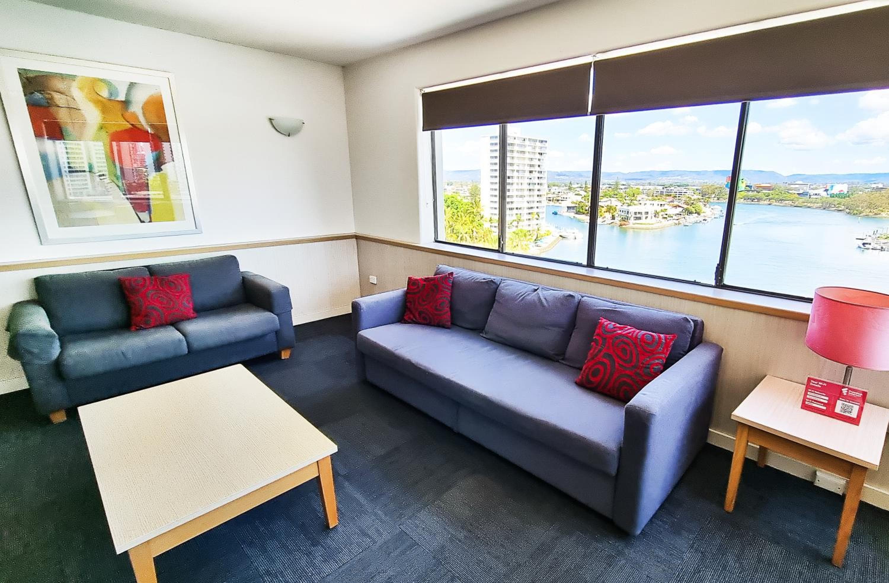 Tiki Hotel Apartments Surfers Paradise, Gold Coast, photo 2