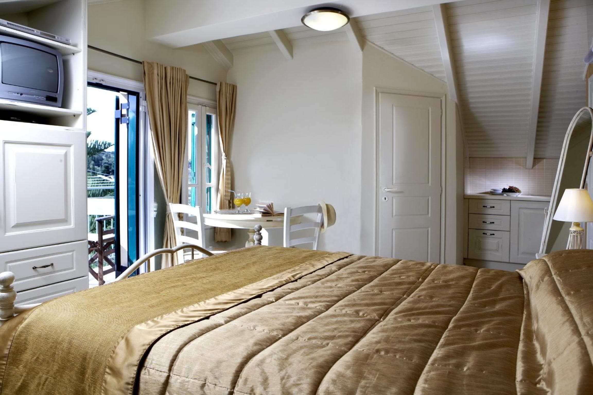 Dafnoudi Hotel Apartments, Fiskardho, photo 4