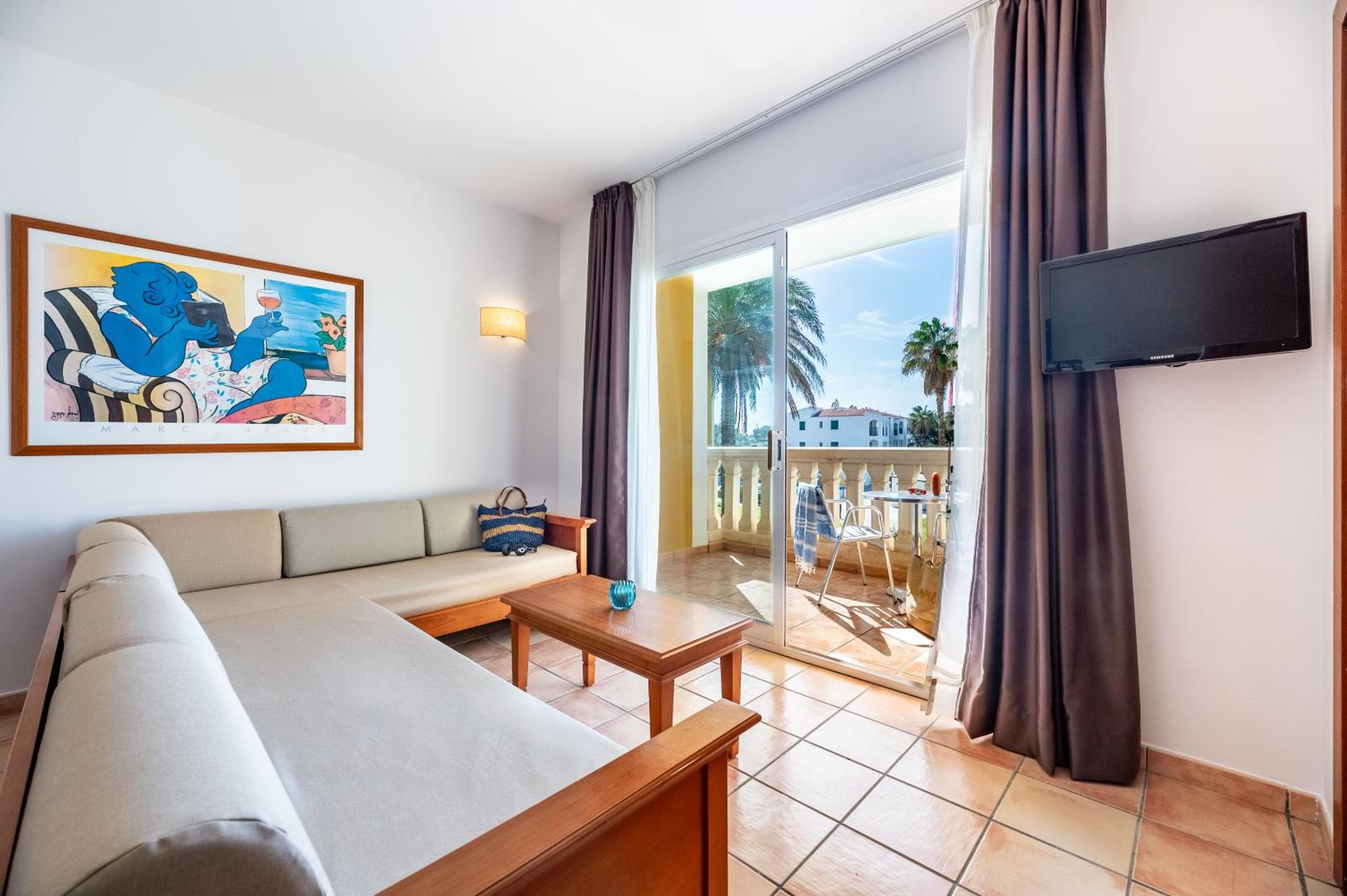 Vibra Blanc Palace Aparthotel, Sa Caleta, photo 2