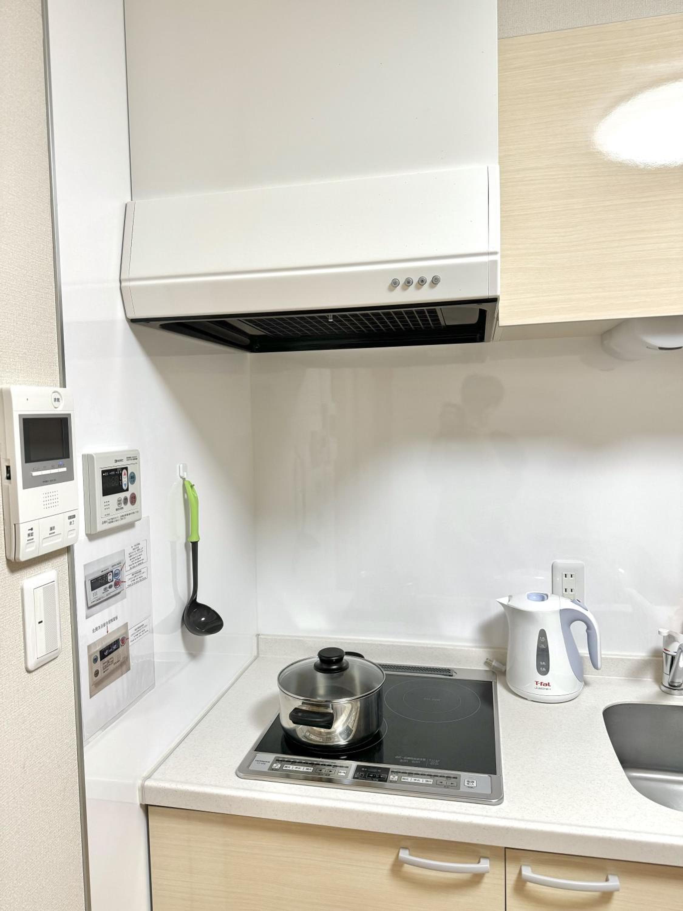 大人気黒門市場徒歩1分 日本橋駅徒歩2分 道顿堀 難波 心斎橋徒歩圏内 金悦マンション, Osaka, photo 4