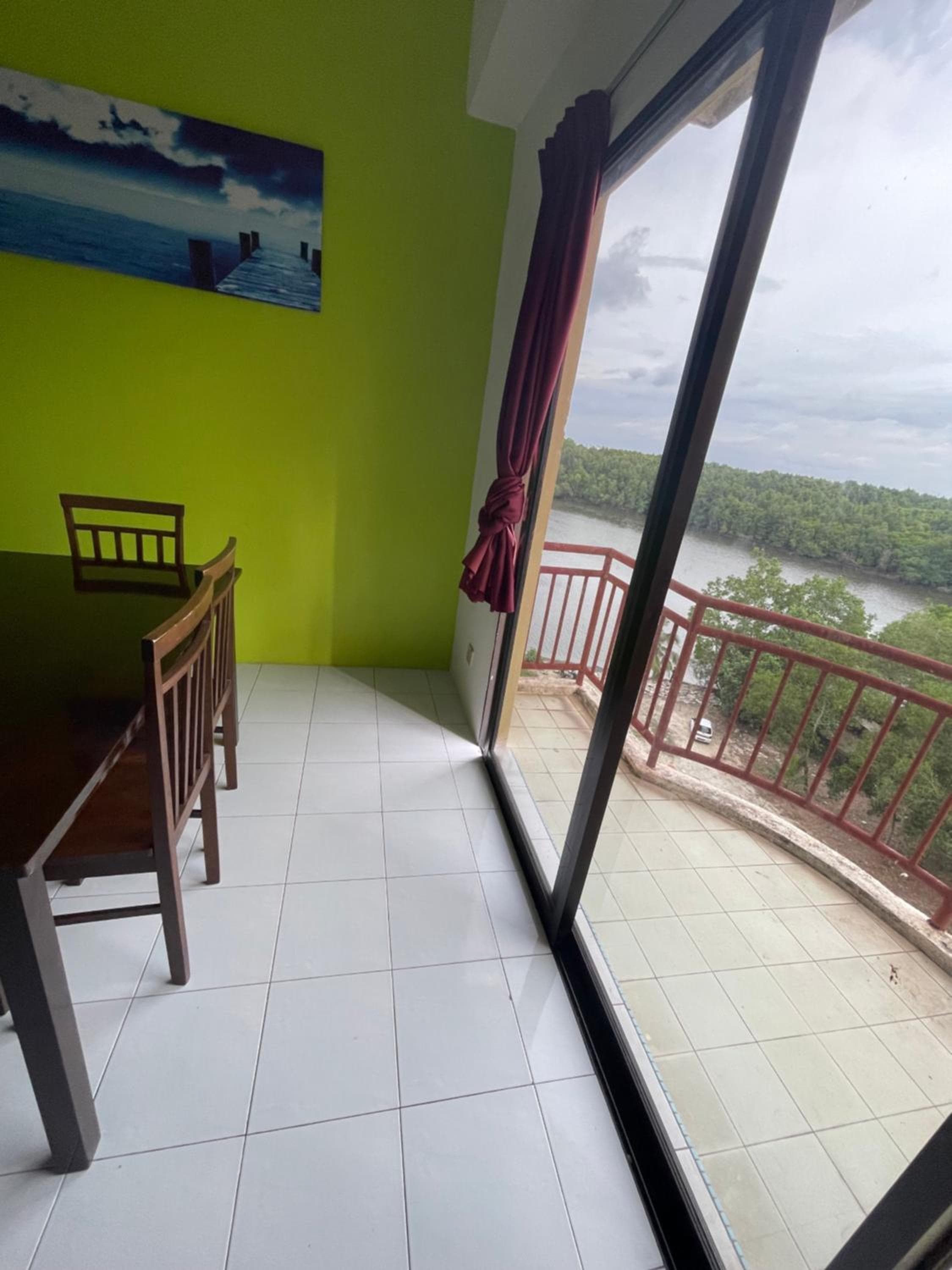 Dindings Pantai Desair Apartment By DPD, Lumut, photo 5