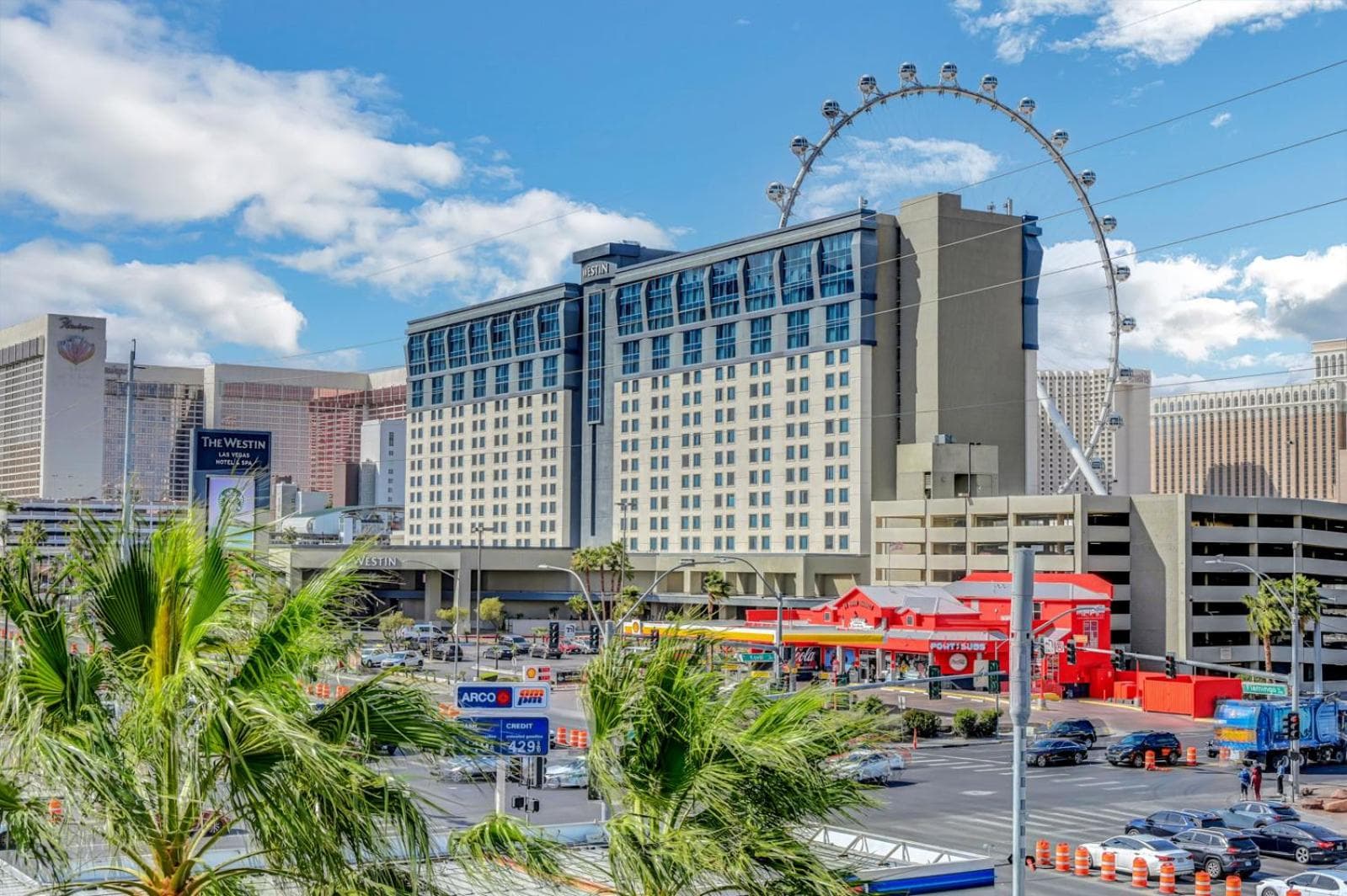 Royal Oasis Suite at Platinum Hotel-Strip Views, Las Vegas